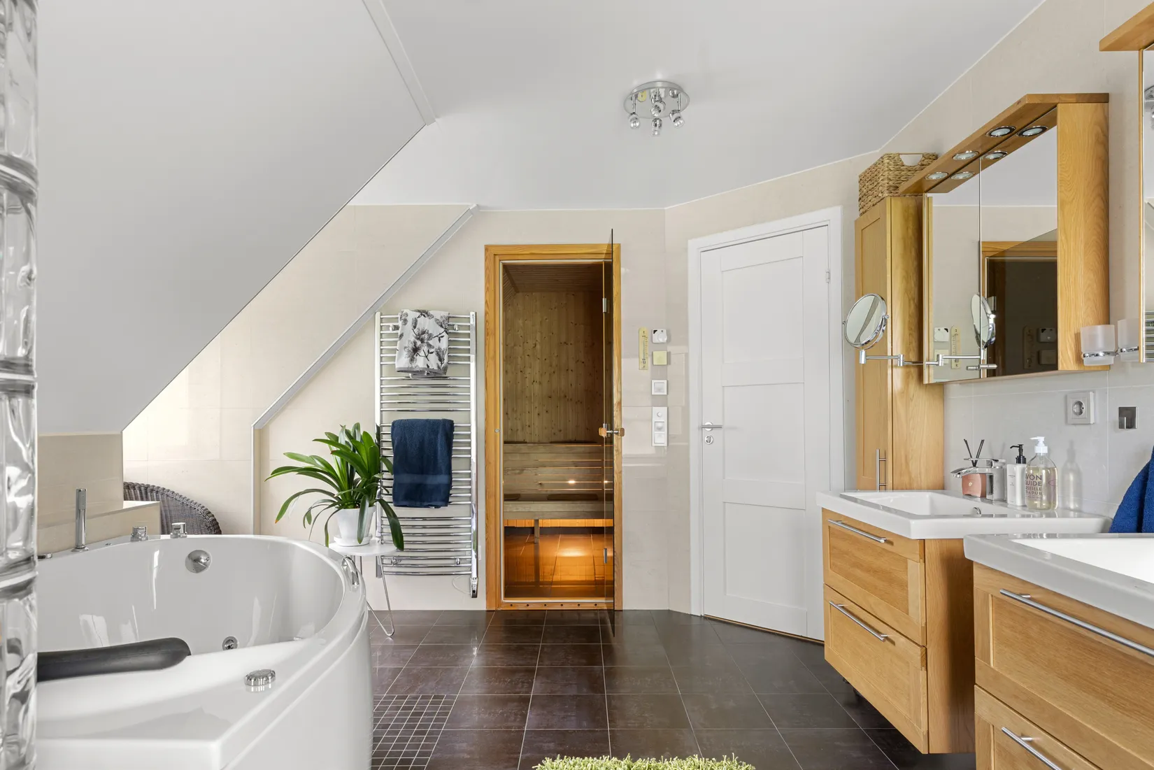 Villa, Strandallén 39A, Tyresö strand, Tyresö