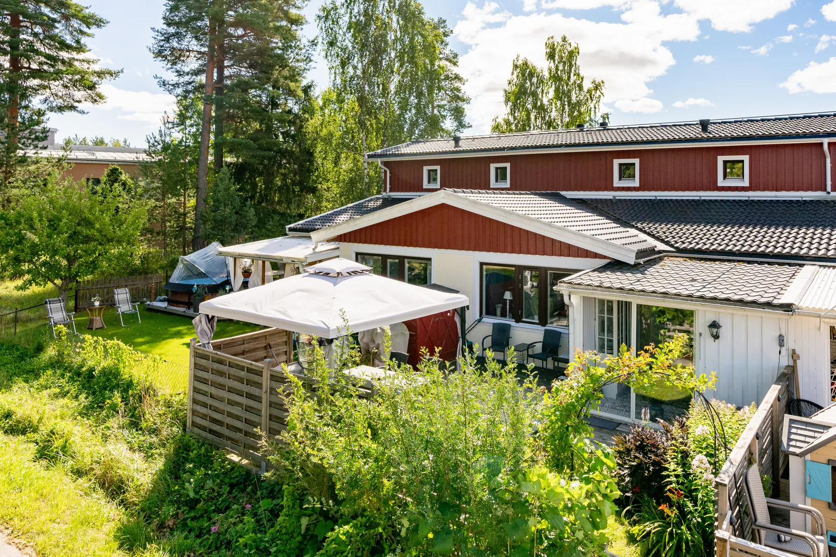Radhus, Pukslagarvägen 48, Bomhus, Gävle