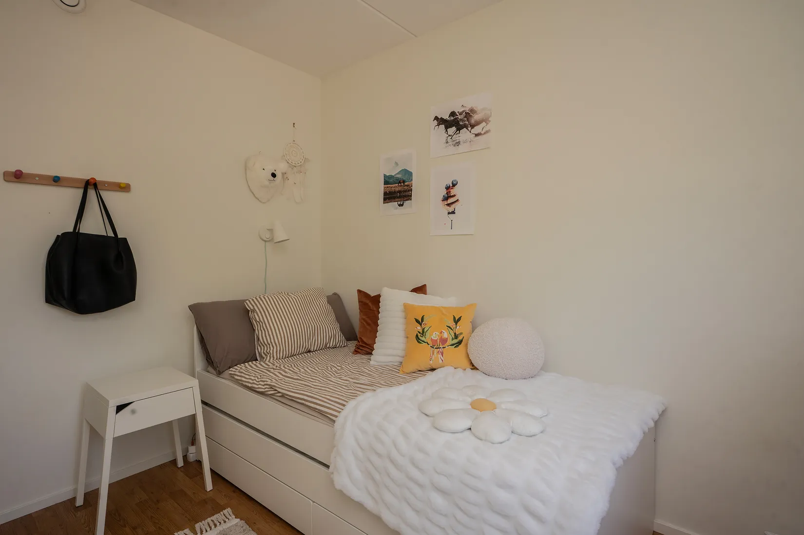 Radhus, Bergakungsvägen 30, Utsälje, Huddinge