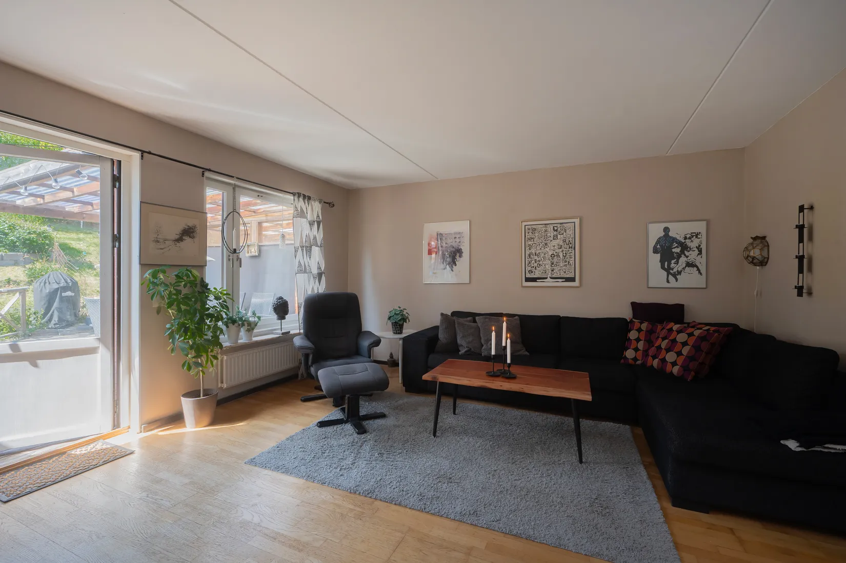 Radhus, Rondovägen 26, Skogås, Huddinge