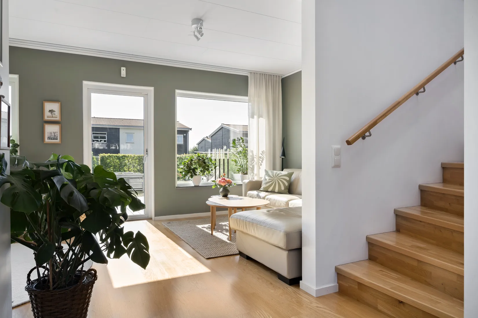 Radhus, Avenbokstigen 11, Kristineslätt, Falkenberg