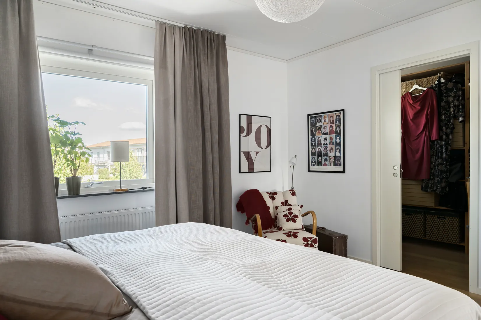 Radhus, Avenbokstigen 11, Kristineslätt, Falkenberg