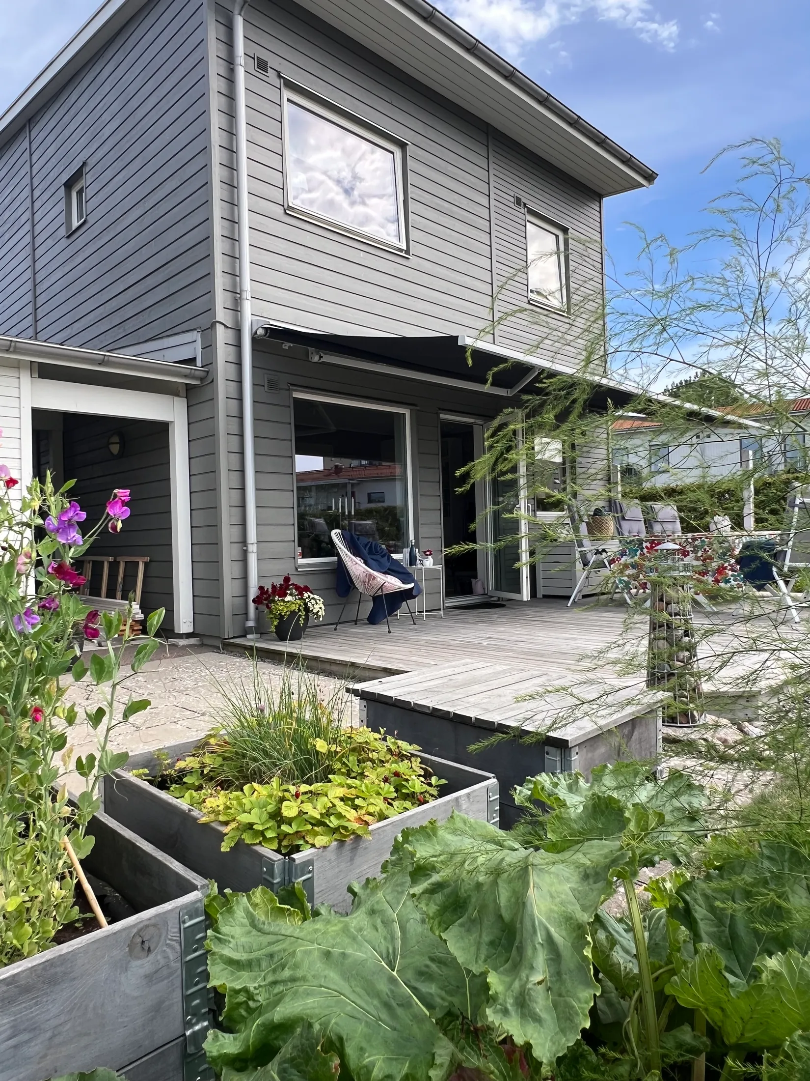Radhus, Avenbokstigen 11, Kristineslätt, Falkenberg