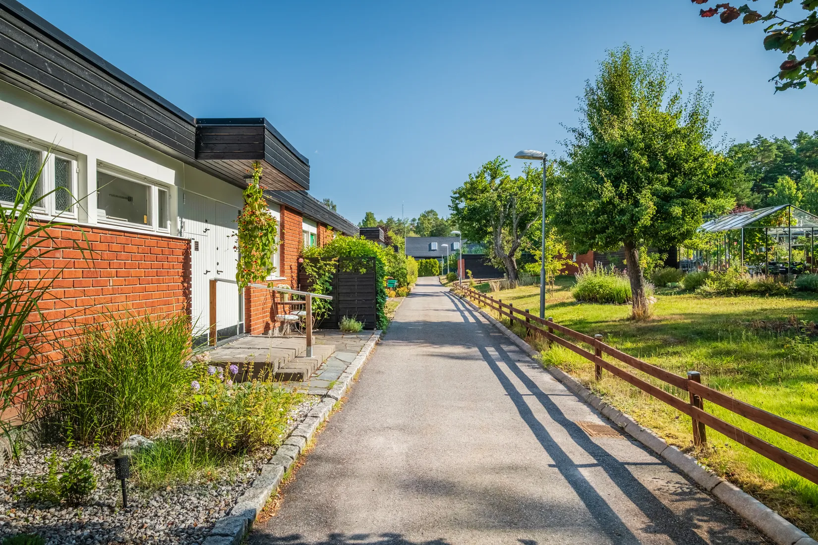 Radhus, Tunavägen 28, Vallentuna
