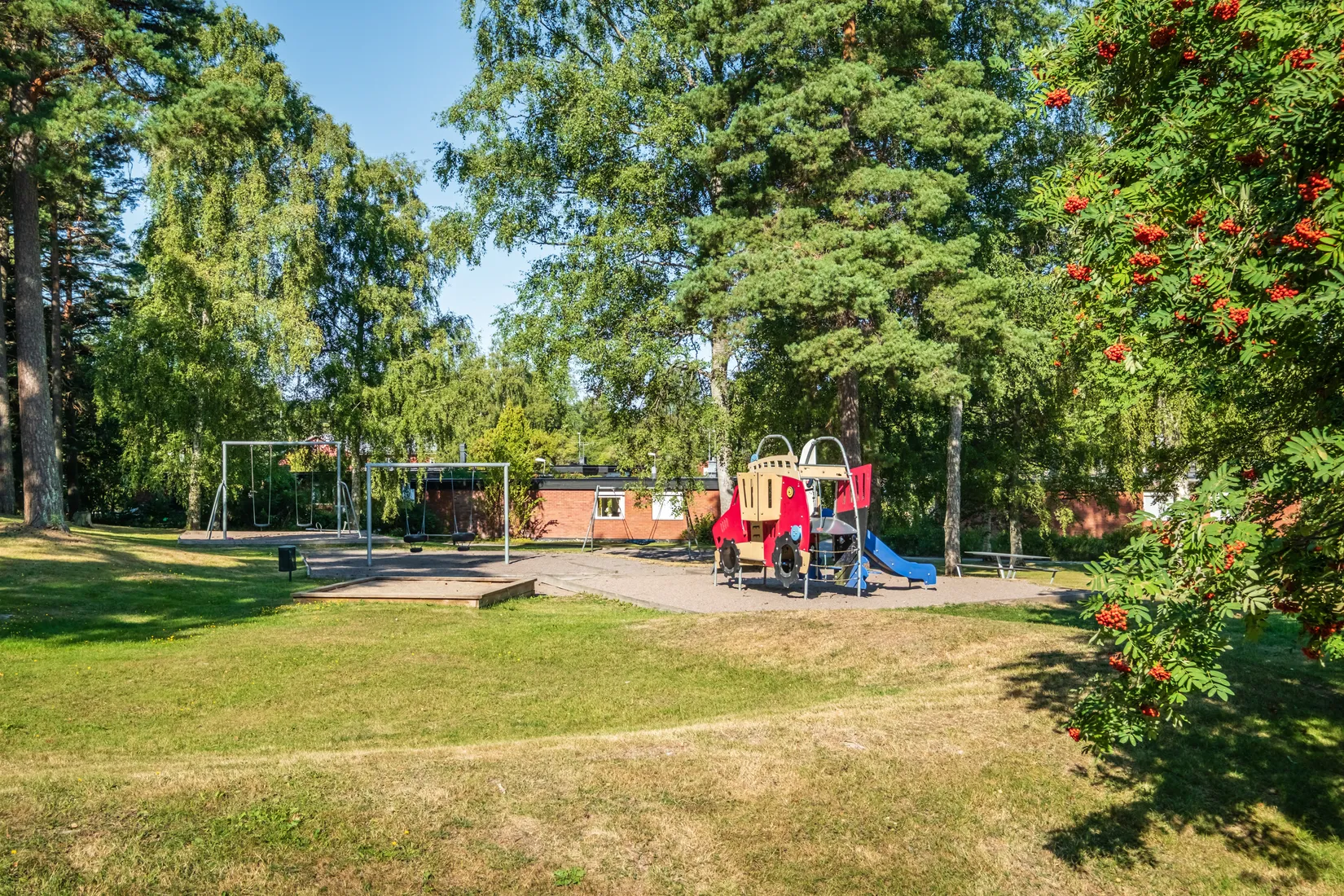 Radhus, Tunavägen 28, Vallentuna