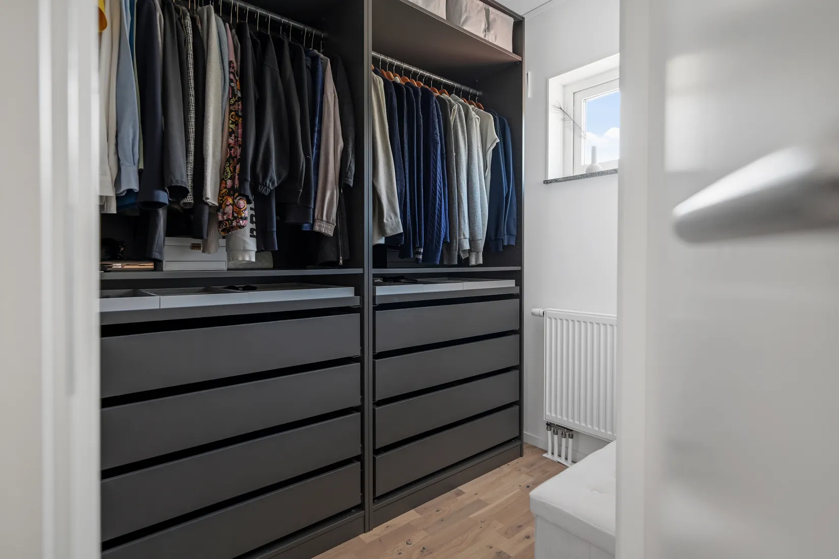 Radhus, Diakonvägen 31, Prästgårdsmarken/Prästhagen, Upplands Väsby