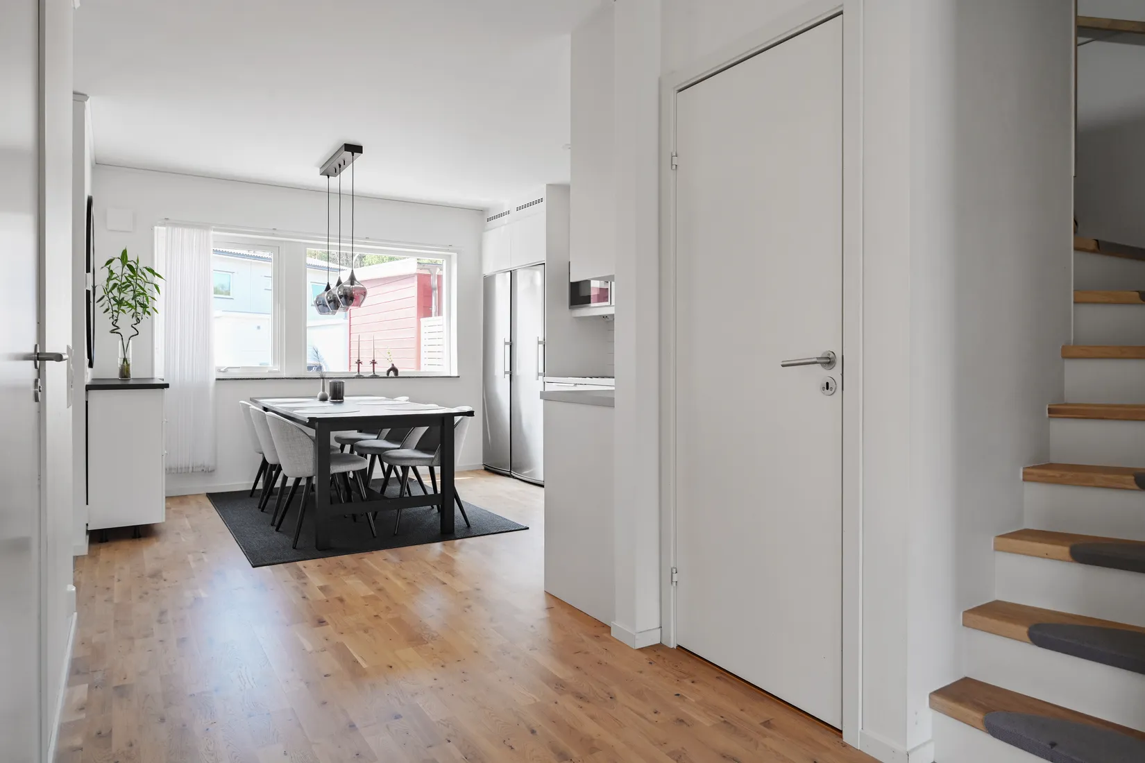 Radhus, Diakonvägen 31, Prästgårdsmarken/Prästhagen, Upplands Väsby
