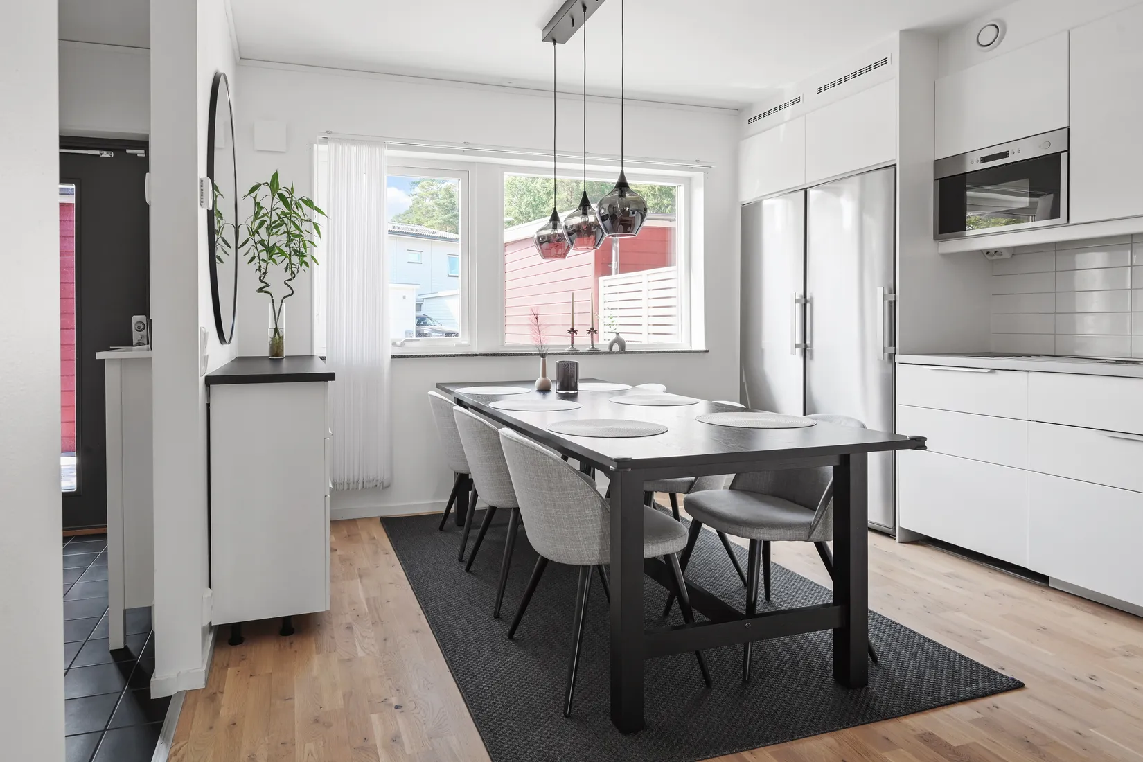 Radhus, Diakonvägen 31, Prästgårdsmarken/Prästhagen, Upplands Väsby
