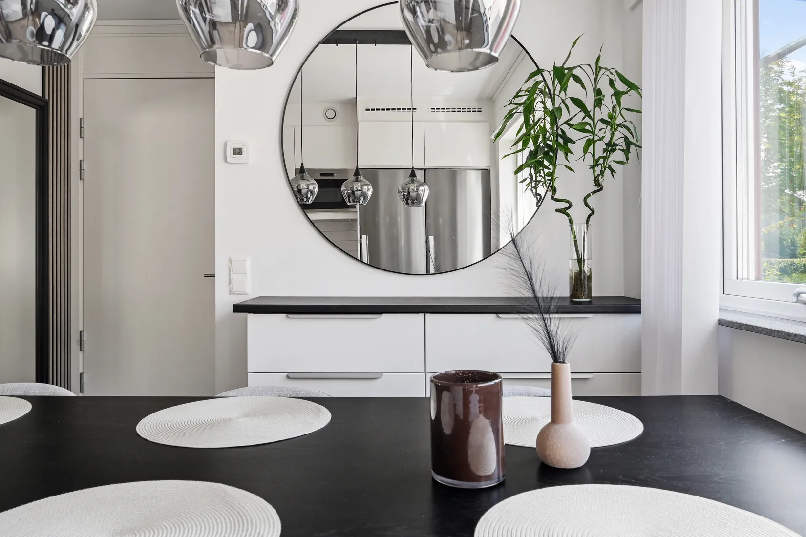 Radhus, Diakonvägen 31, Prästgårdsmarken/Prästhagen, Upplands Väsby