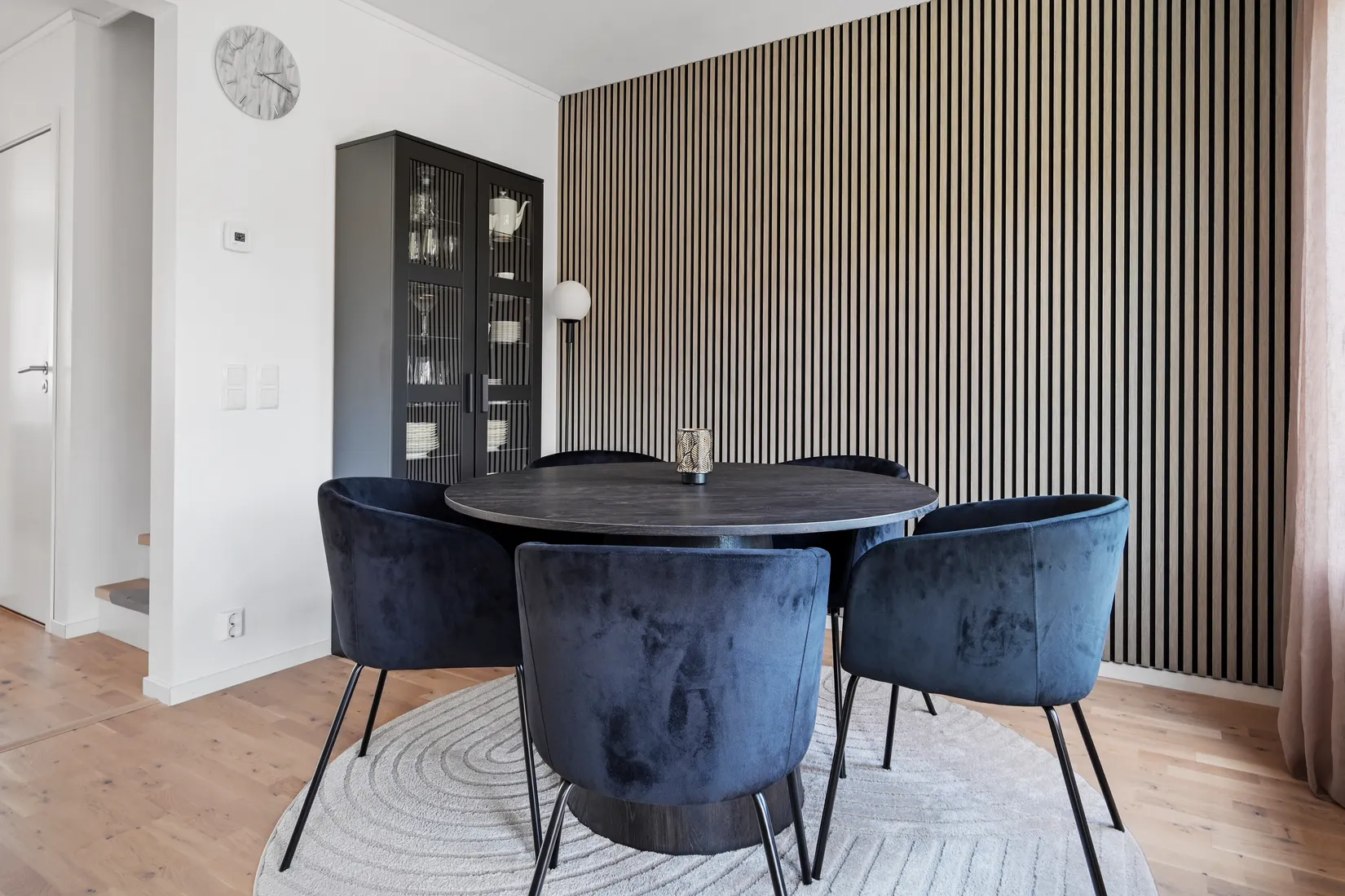 Radhus, Diakonvägen 31, Prästgårdsmarken/Prästhagen, Upplands Väsby