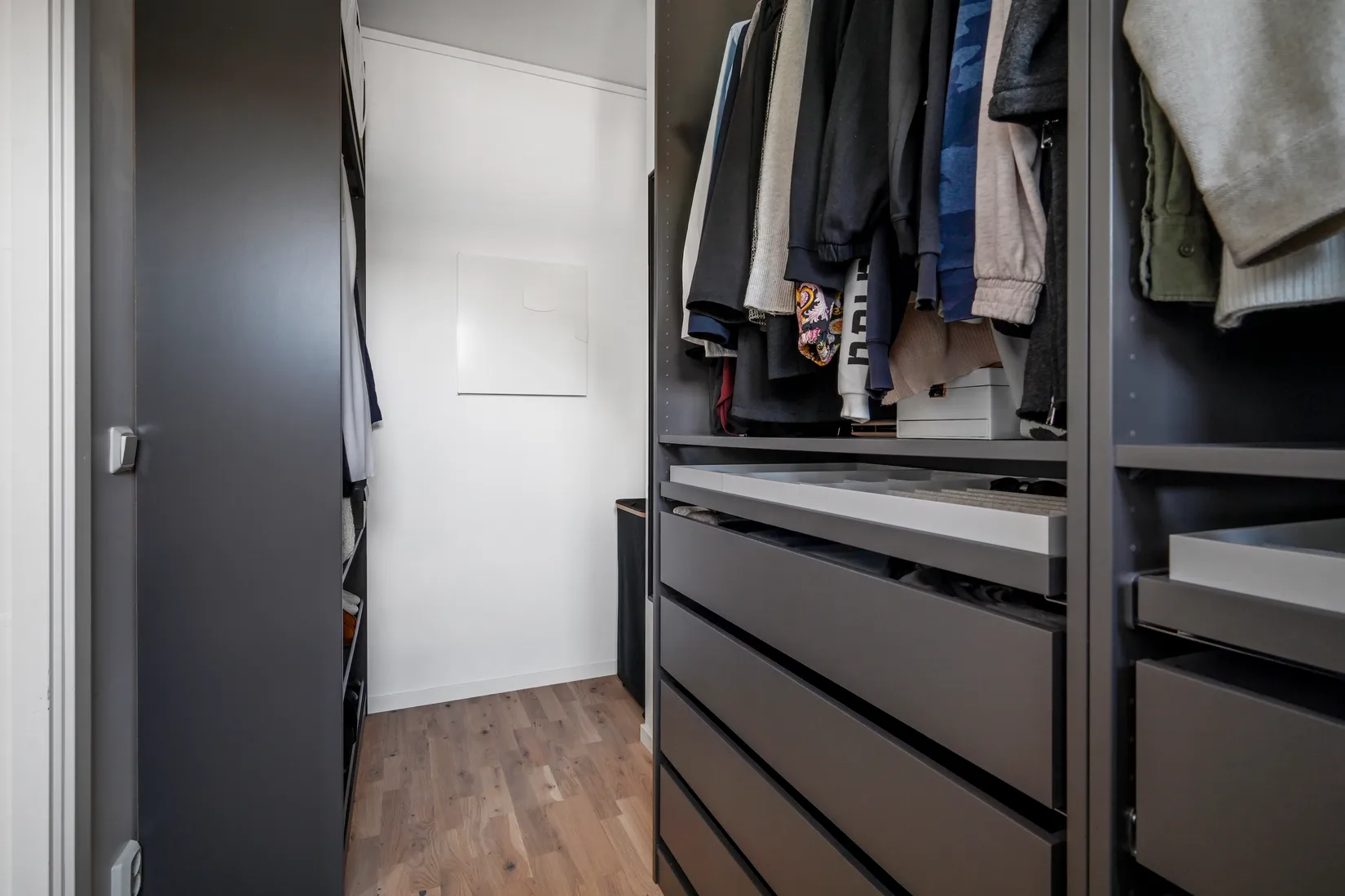 Radhus, Diakonvägen 31, Prästgårdsmarken/Prästhagen, Upplands Väsby
