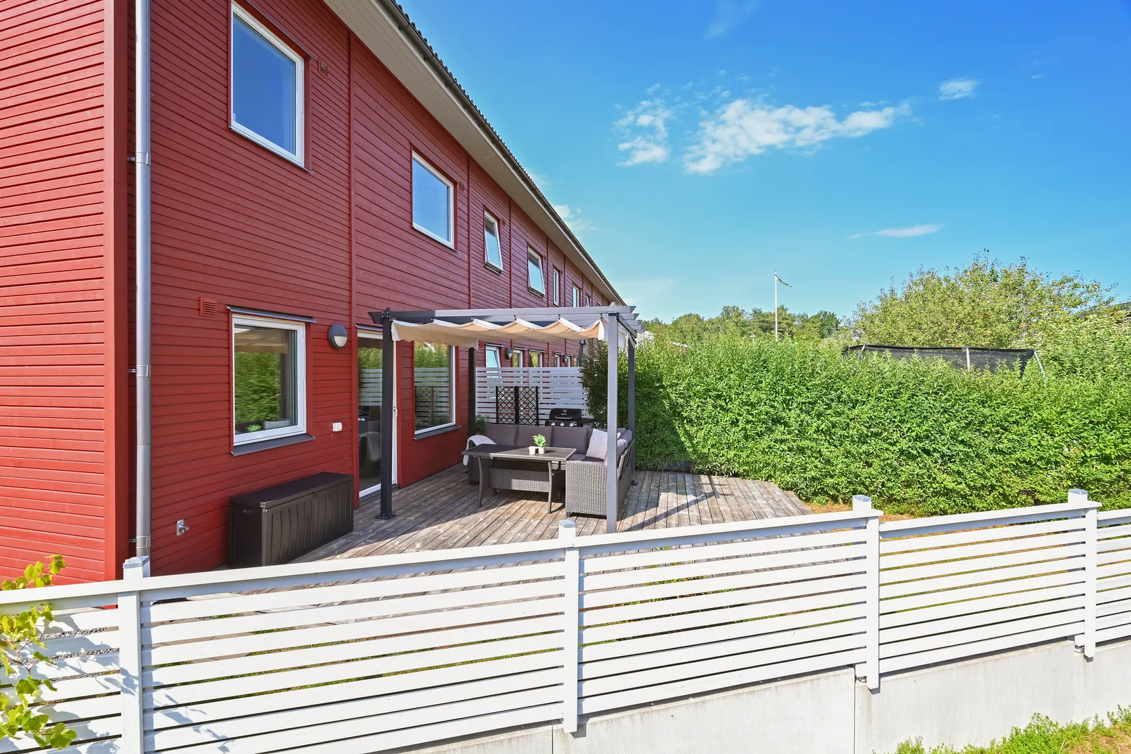 Radhus, Diakonvägen 31, Prästgårdsmarken/Prästhagen, Upplands Väsby