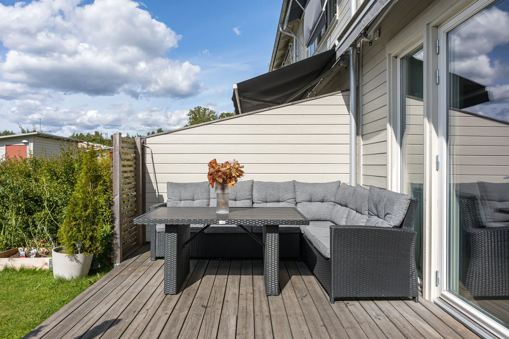 Radhus, Almtorpsvägen 20, Södra Lindhult, Örebro