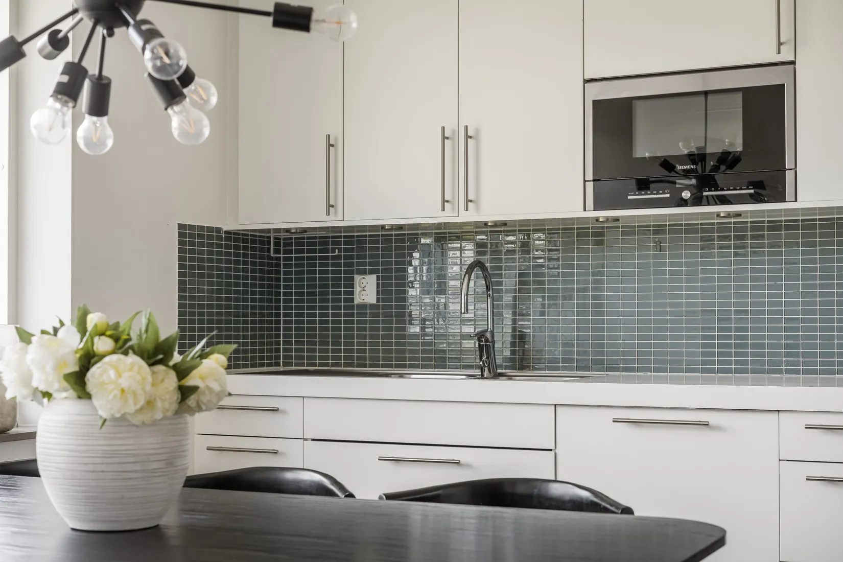 Radhus, Almtorpsvägen 20, Södra Lindhult, Örebro