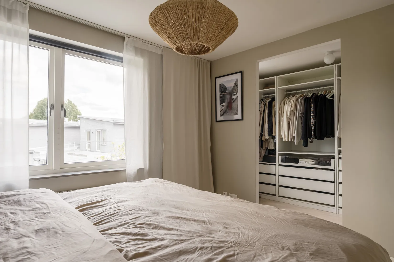 Radhus, Almtorpsvägen 20, Södra Lindhult, Örebro