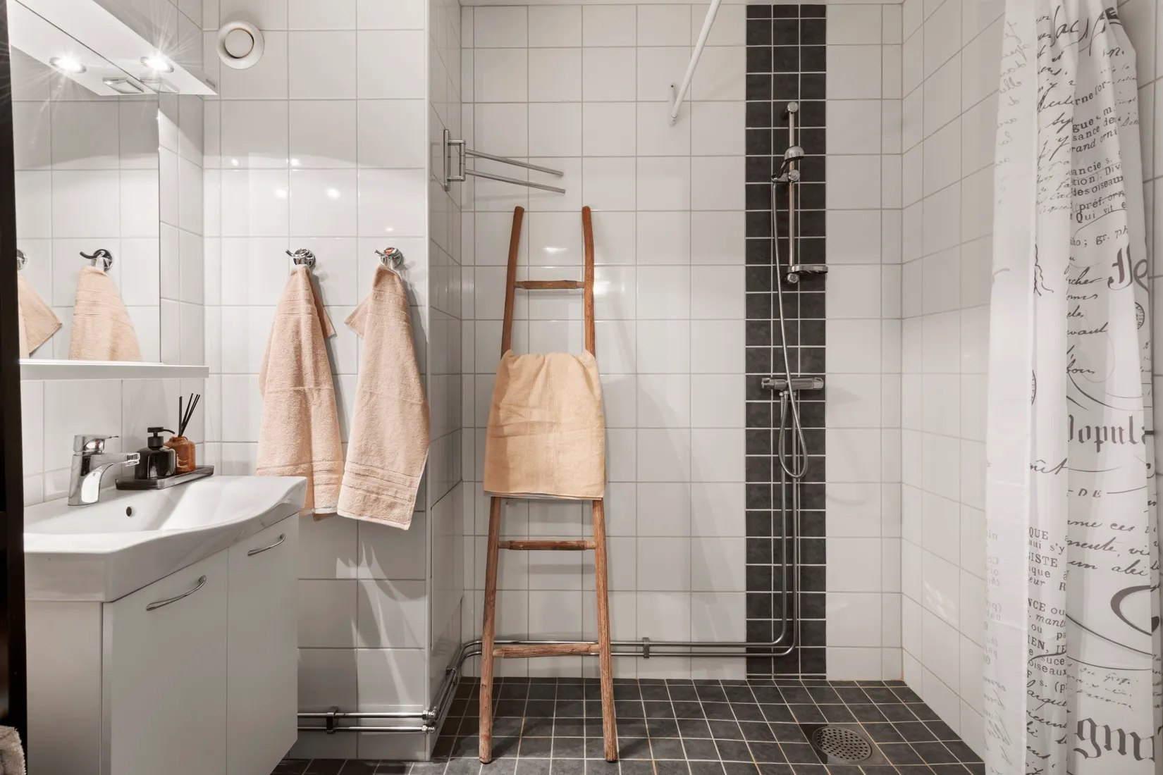 Bostadsrätt, Grindvägen 22B, Grind, Norrtälje