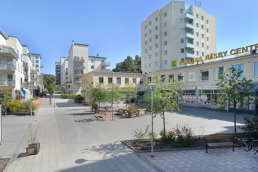 Bostadsrätt, Näsbylundsvägen 16, Roslags Näsby, Täby