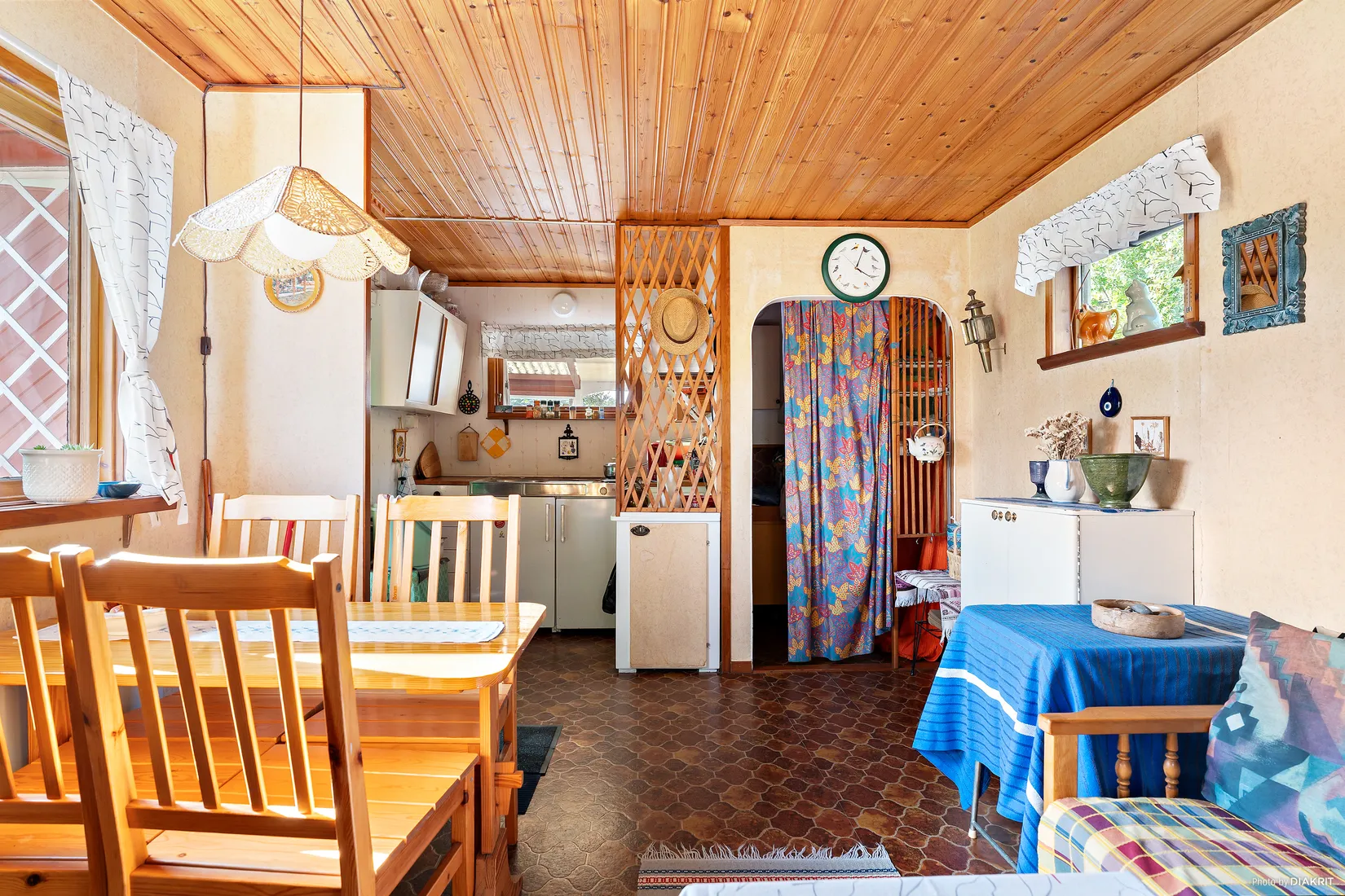 Fritidshus, Sparrisvägen 4, Aspvik kolonistugeområde, Upplands-Bro