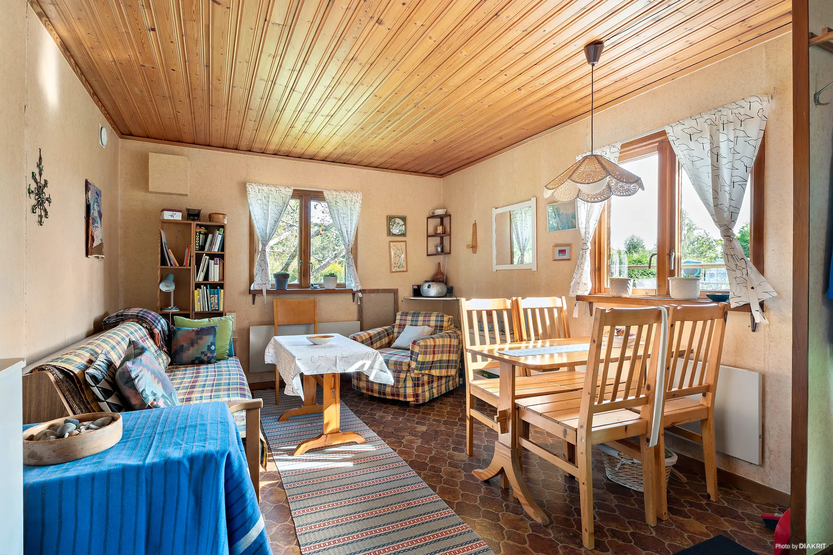 Fritidshus, Sparrisvägen 4, Aspvik kolonistugeområde, Upplands-Bro