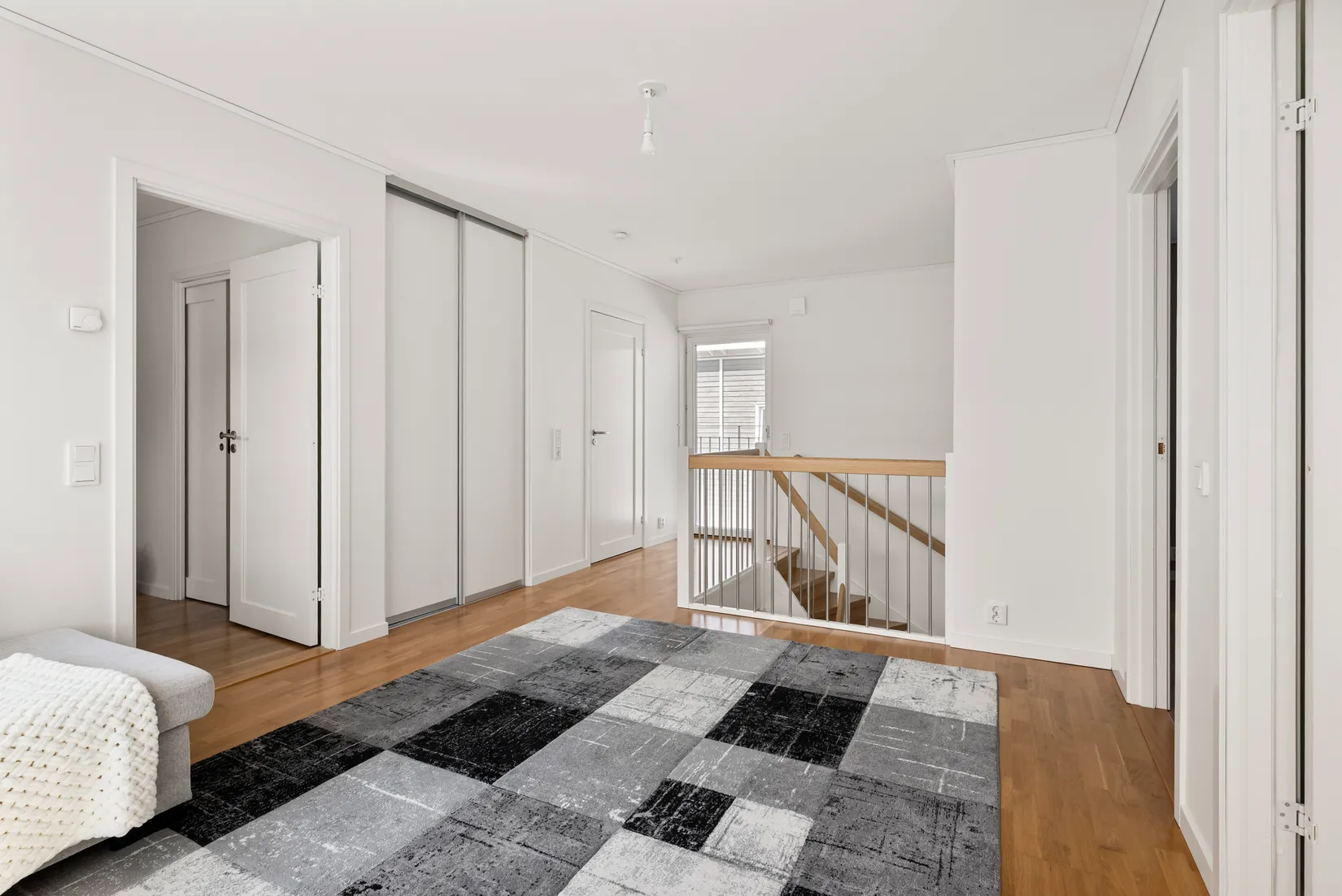 Radhus, Torparfars väg 8D, Vinsta, Stockholm