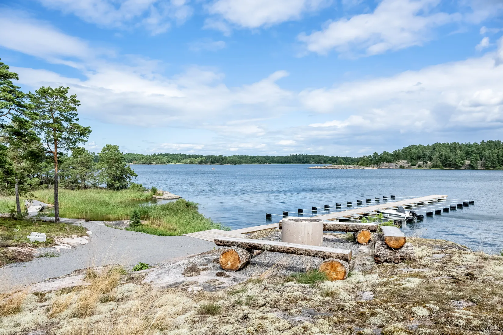 Tomt, Ämtevik - Tomt 18, Norra Finnö -Ämtevik, Söderköping