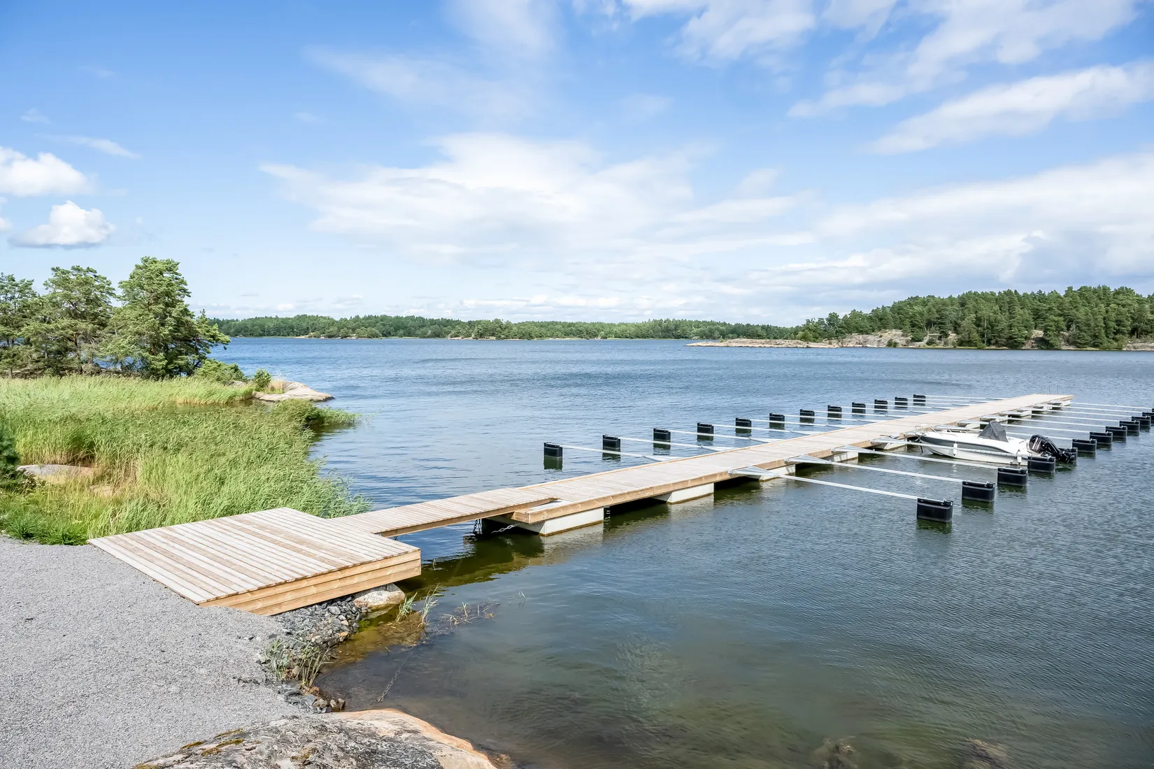 Tomt, Ämtevik - Tomt 18, Norra Finnö -Ämtevik, Söderköping