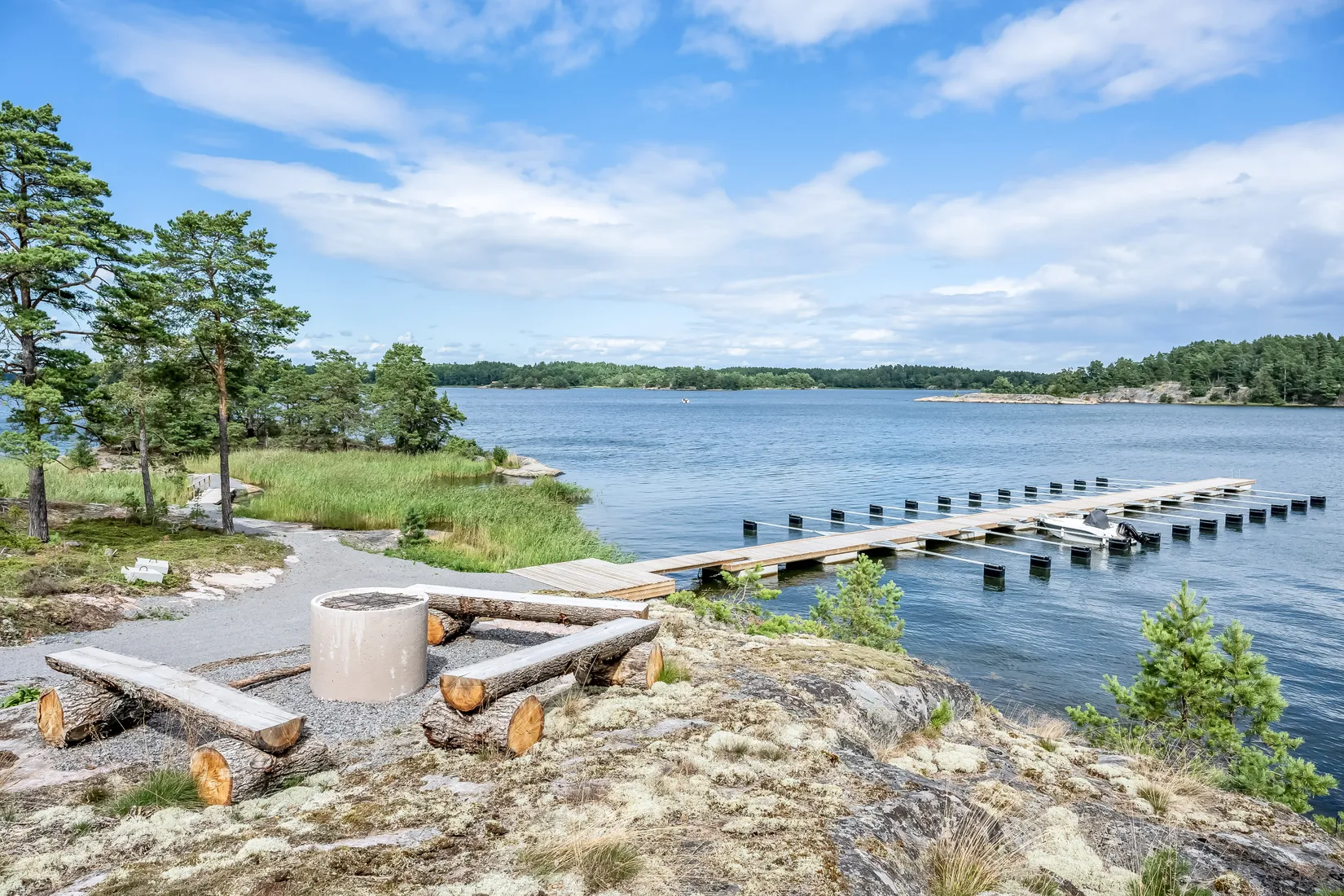 Tomt, Ämtevik - Tomt 18, Norra Finnö -Ämtevik, Söderköping
