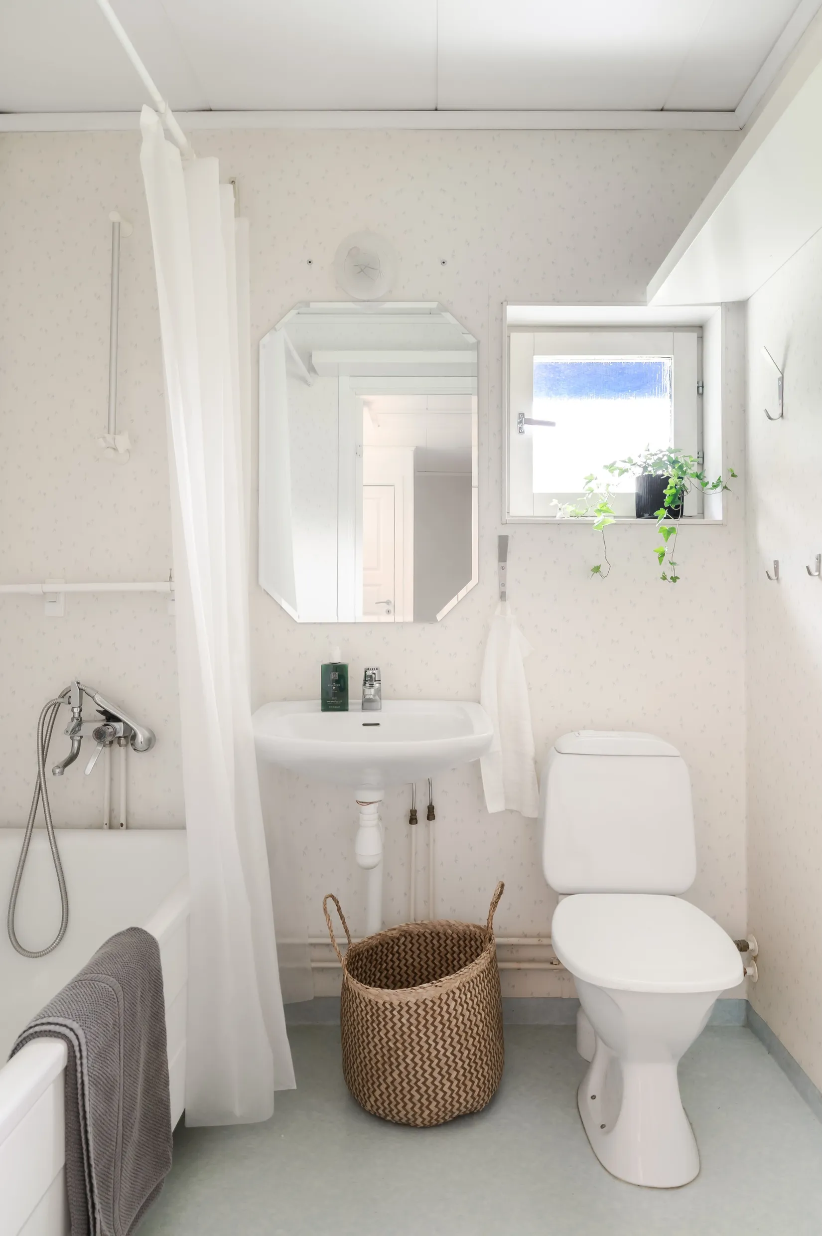 Radhus, Soldattorpet 50, Skåre, Karlstad