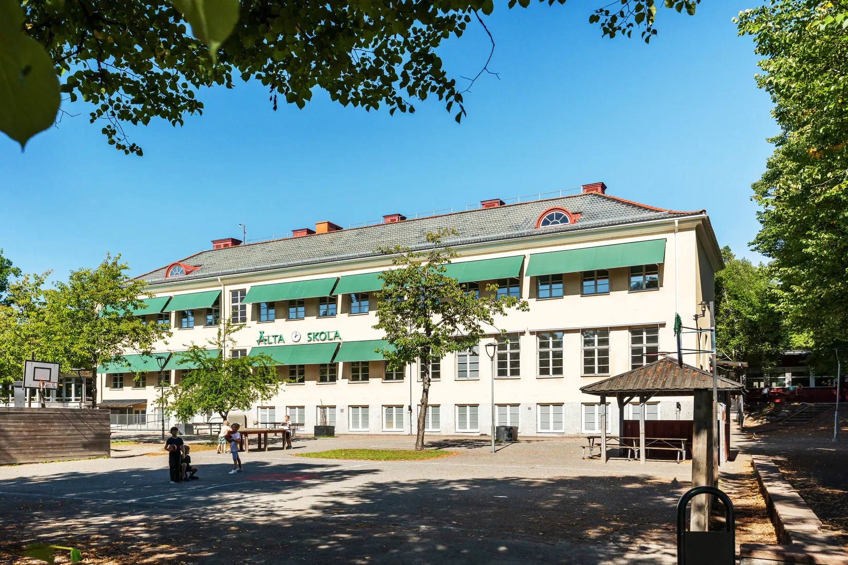 Villa, Hämplingevägen 48, Älta, Nacka
