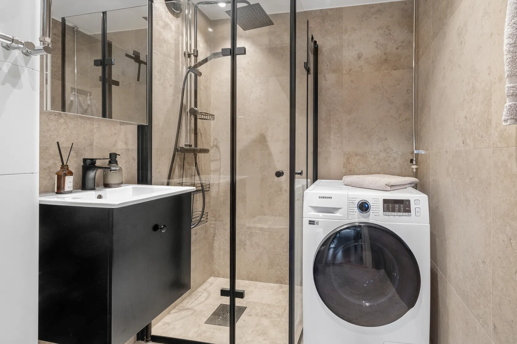 Bostadsrätt, Näsbydalsvägen 16, 13tr, Näsbydal, Täby