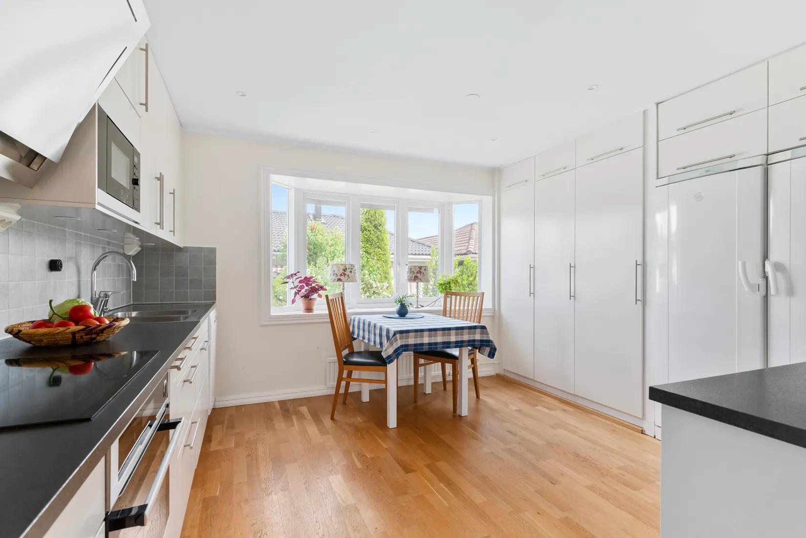 Radhus, Svärdsliljevägen 166, Hässelby Norra Villastad, Stockholm