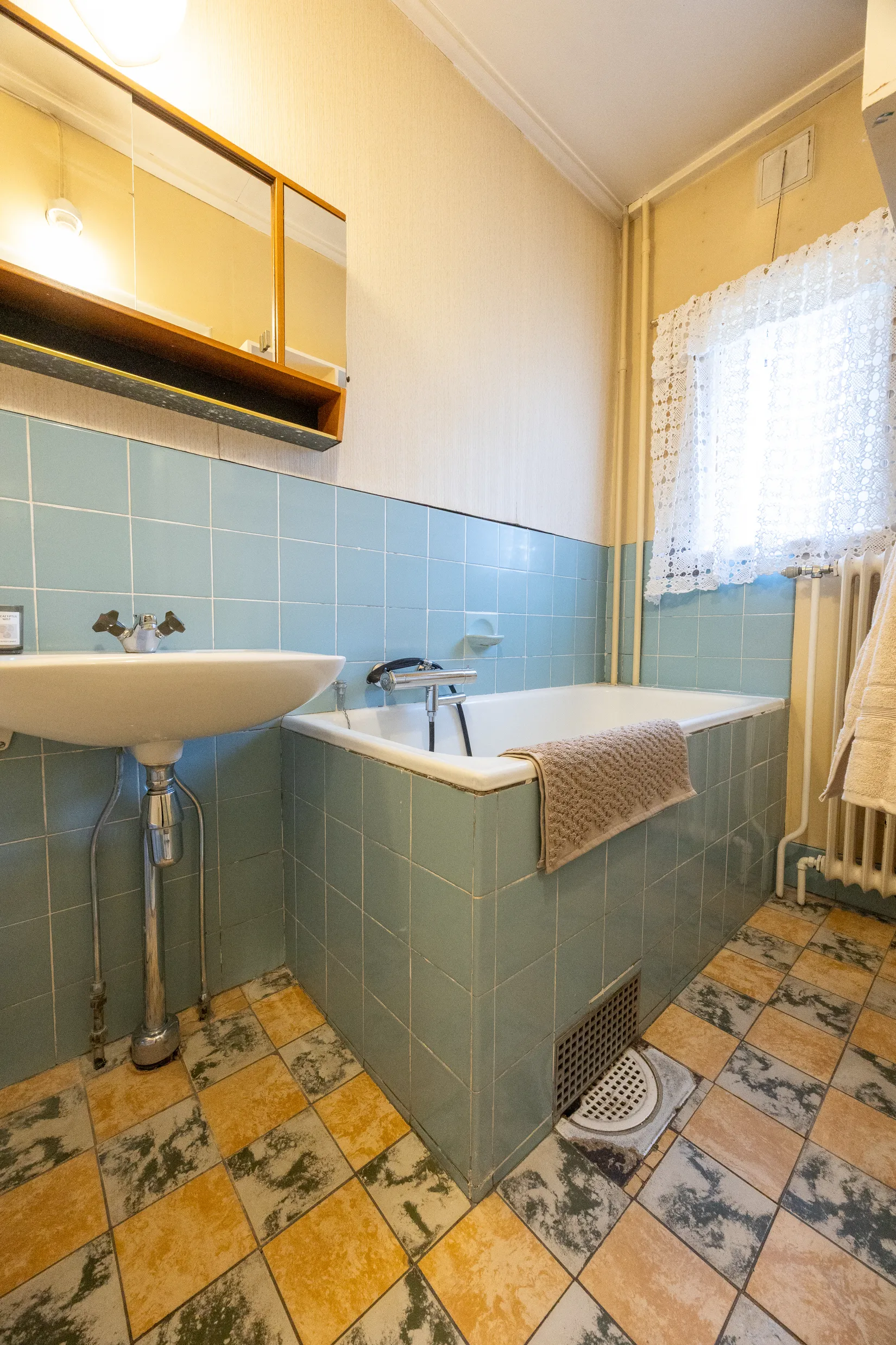 Villa, Djäknegatan 9, Hagalund, Borlänge