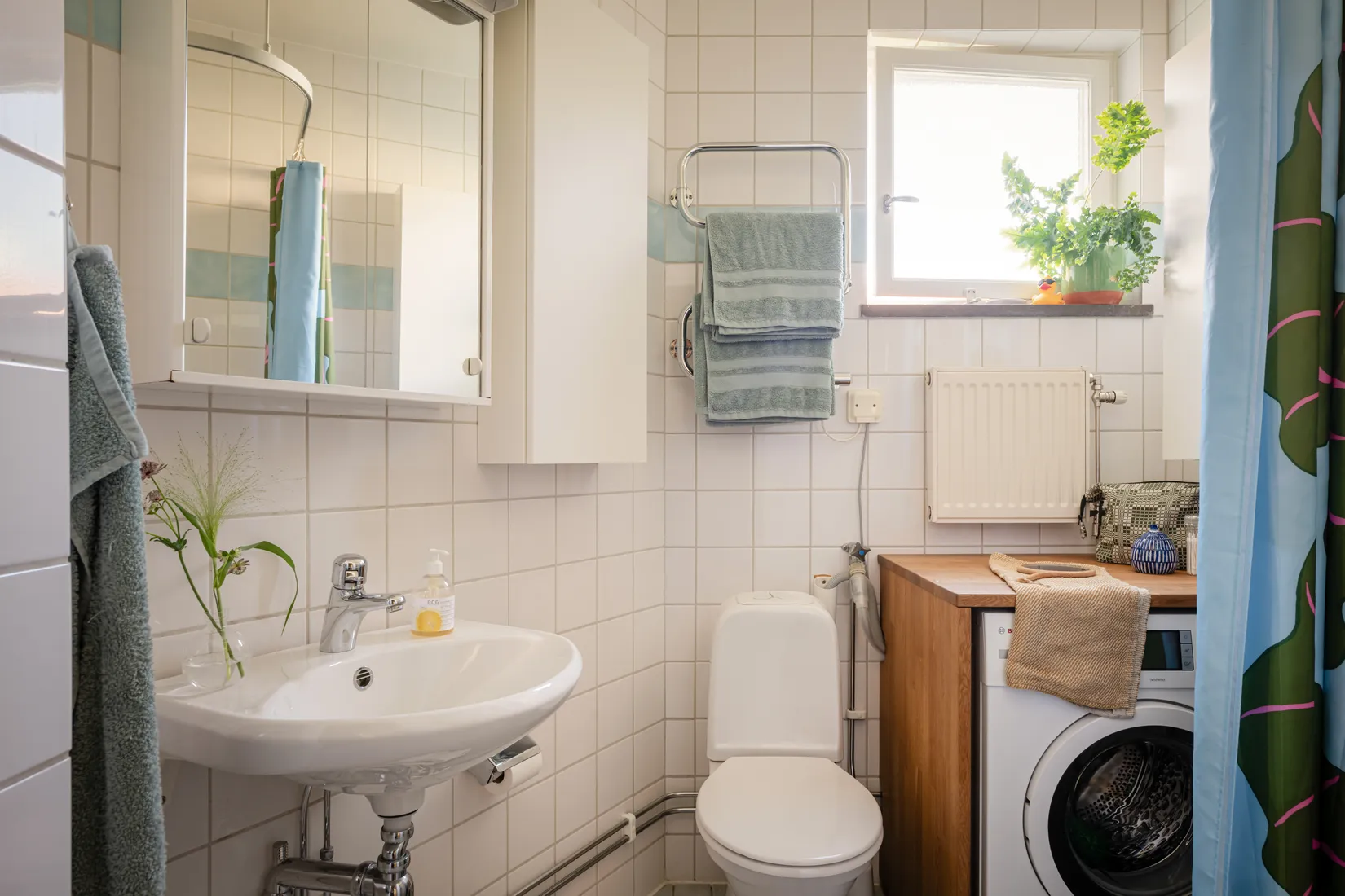 Bostadsrätt, Sjöbjörnsvägen 44, vån 2/3, Gröndal, Stockholm