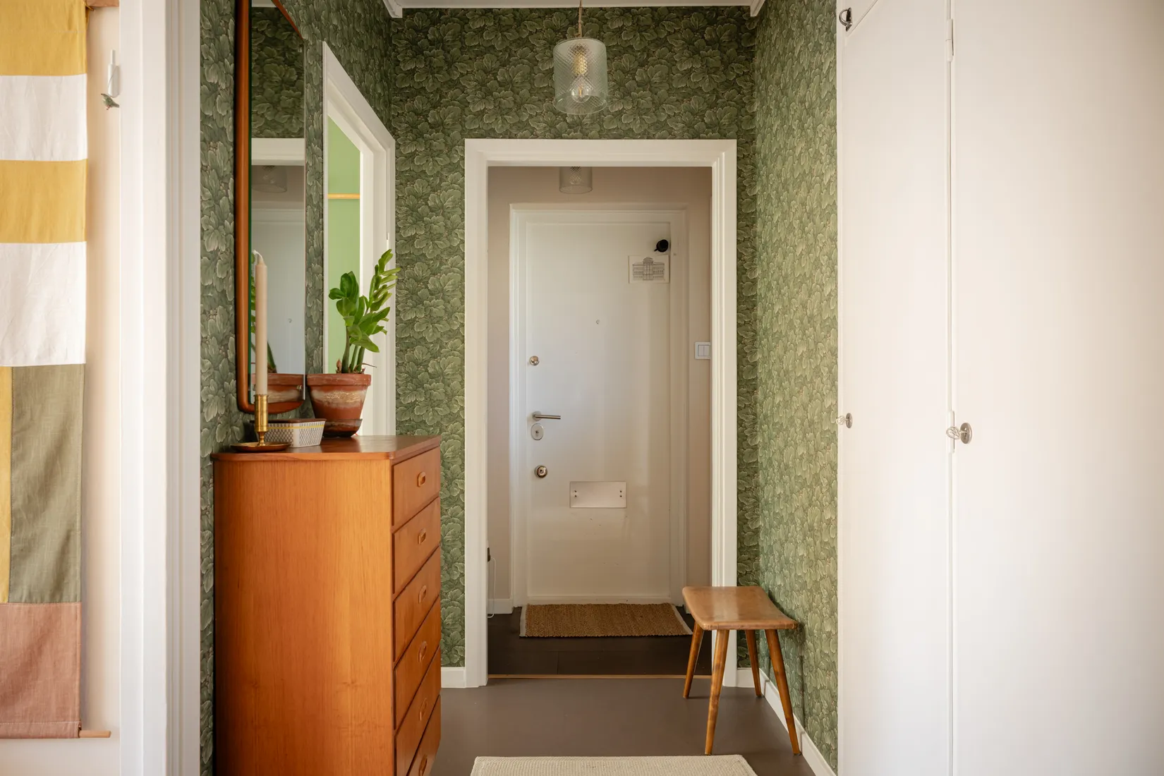 Bostadsrätt, Sjöbjörnsvägen 44, vån 2/3, Gröndal, Stockholm