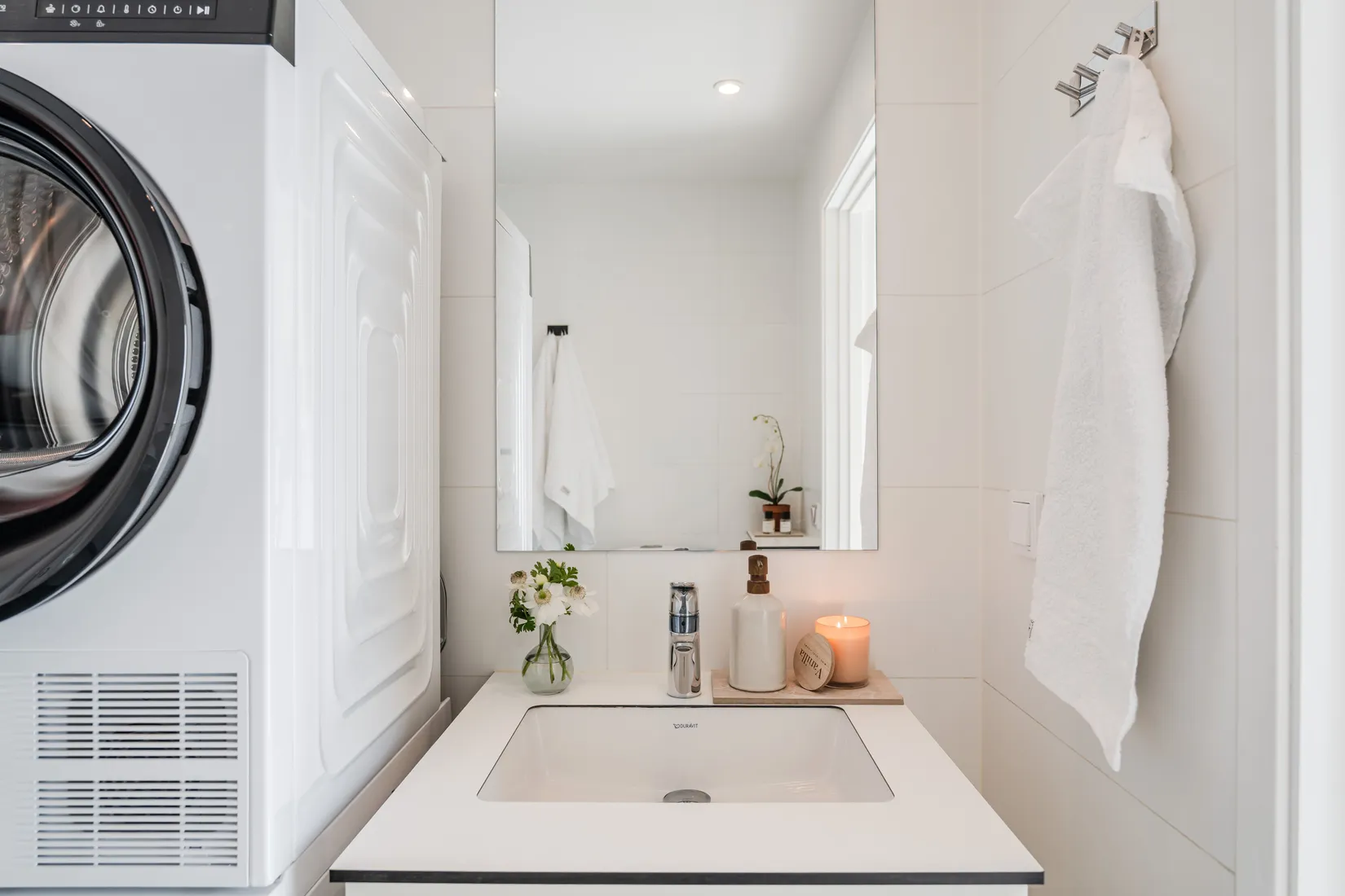 Radhus, Storstensvägen 12, Lindbacken, Uppsala
