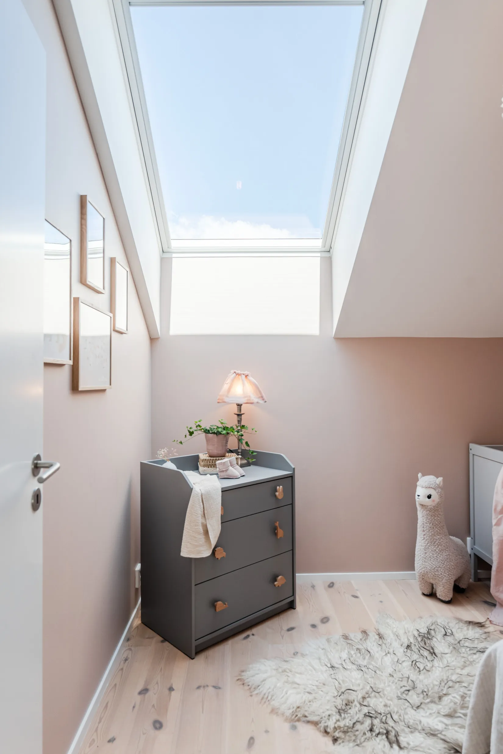 Radhus, Storstensvägen 12, Lindbacken, Uppsala