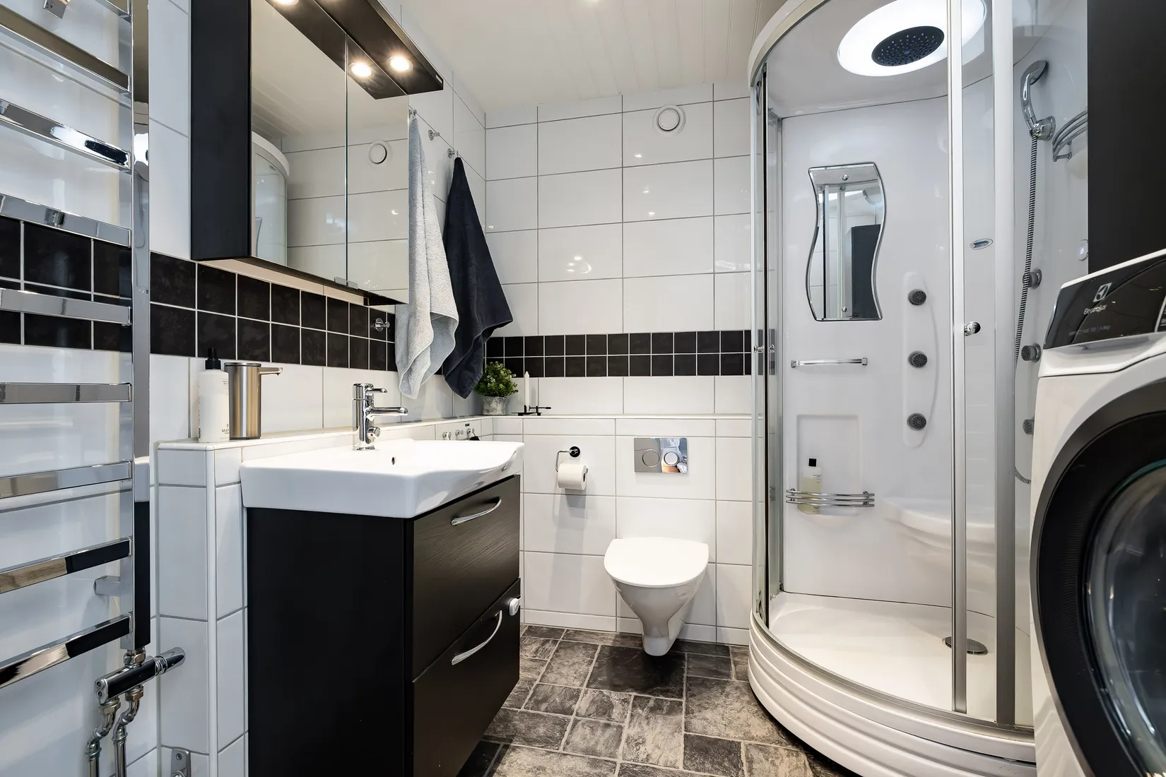 Bostadsrätt, Mejramvägen 102, Sörbyängen, Örebro