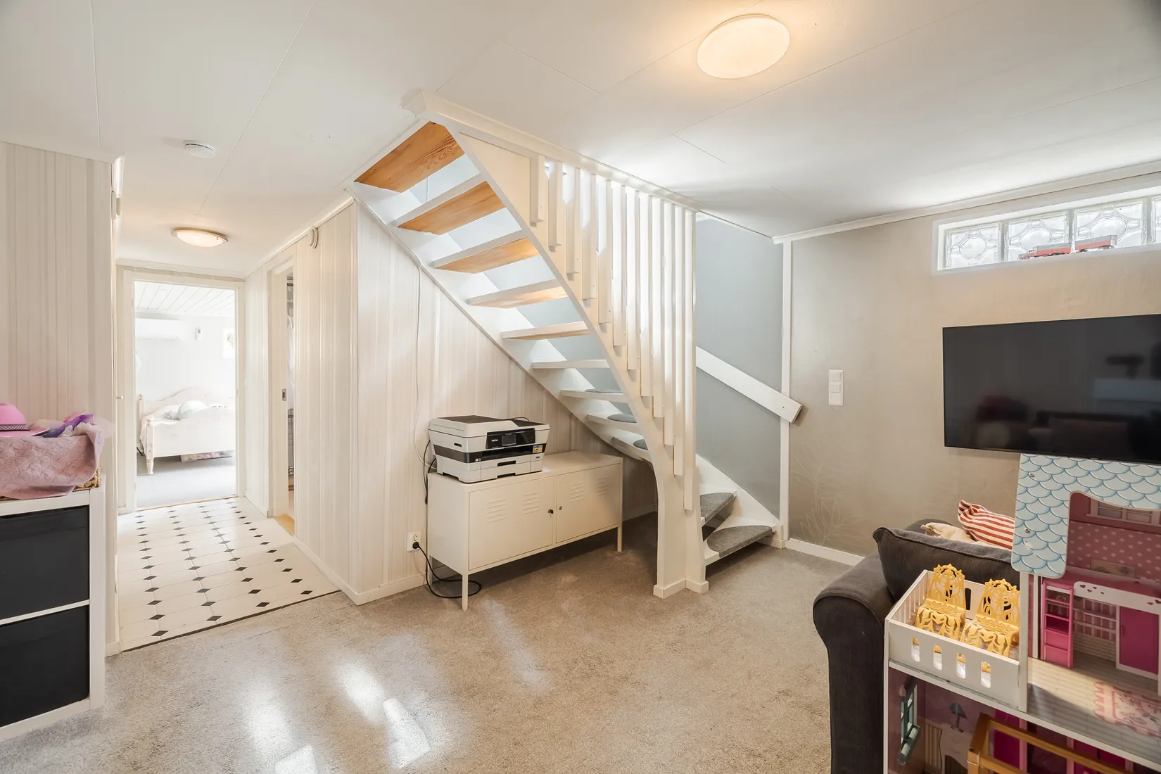 Villa, Ulvsby-Lindrågen 524, Ulvsby-Lindrågen, Karlstad