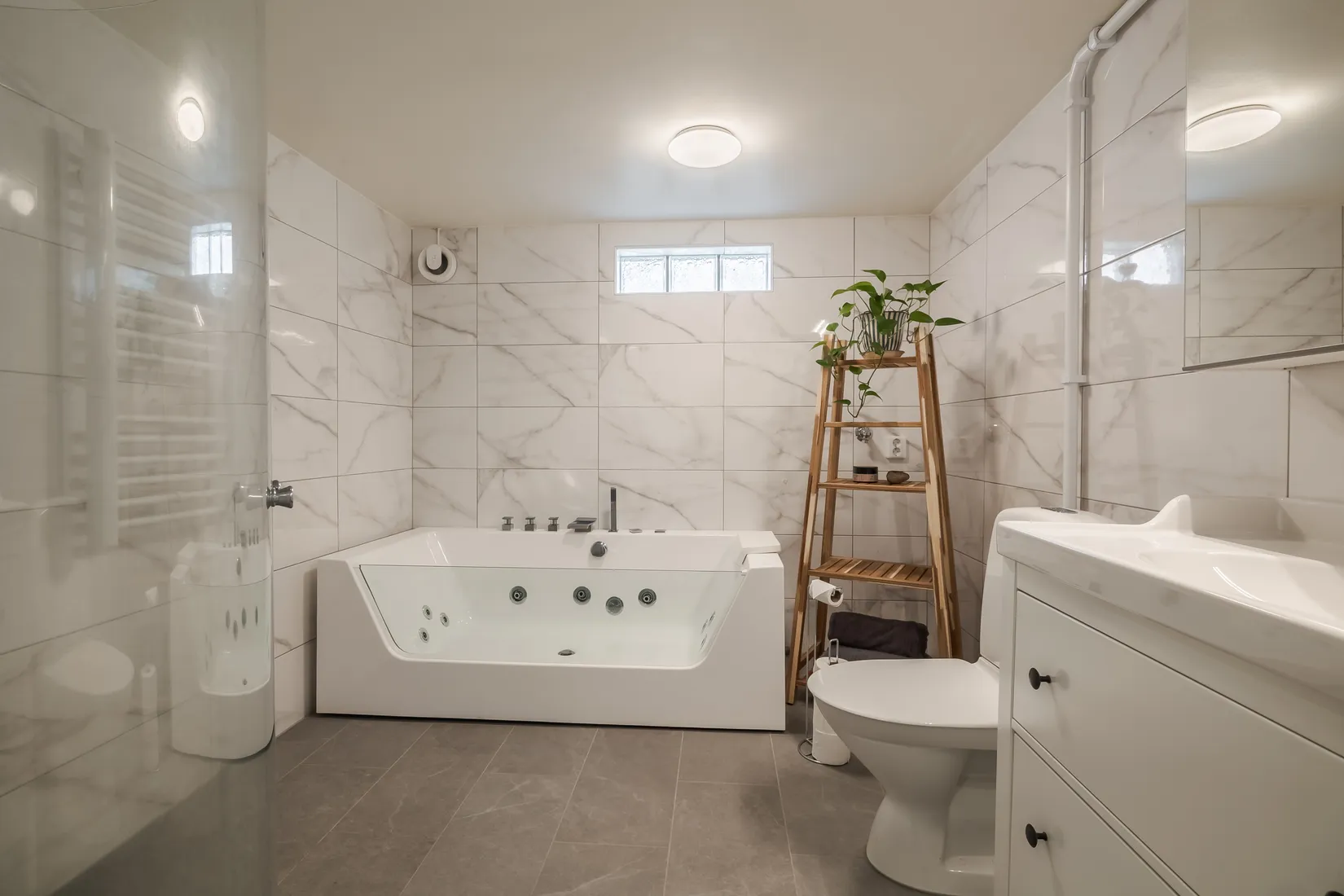 Villa, Ulvsby-Lindrågen 524, Ulvsby-Lindrågen, Karlstad