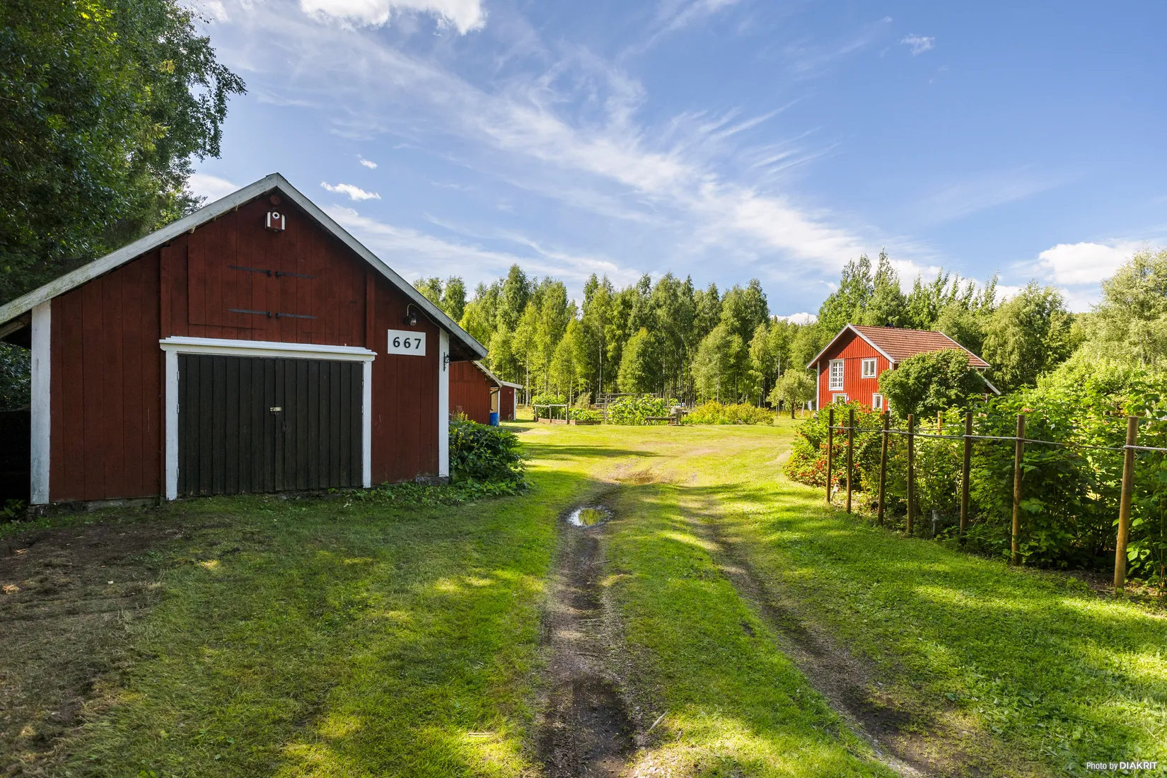 Gård/Skog, Hammarby 667, Närkes kil, Örebro