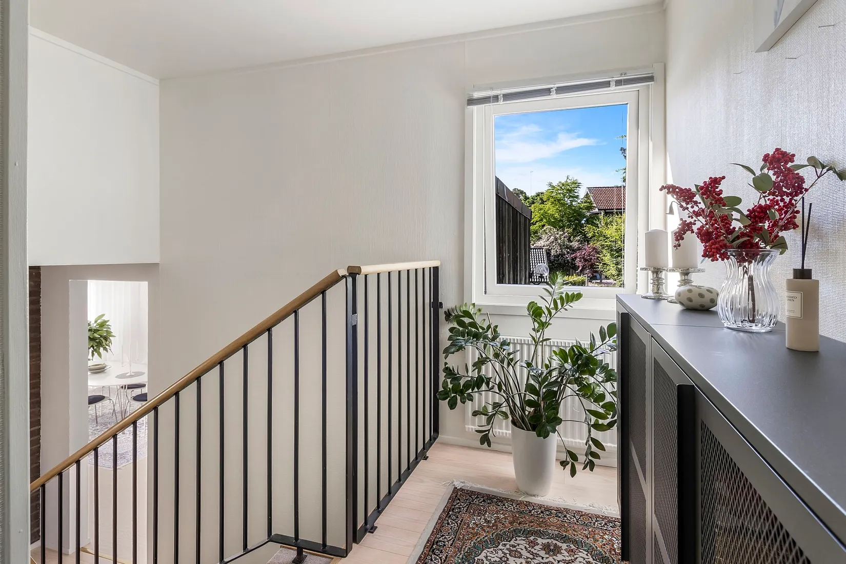 Villa, Drottninggatan 35B, Jakobsberg, Västerås