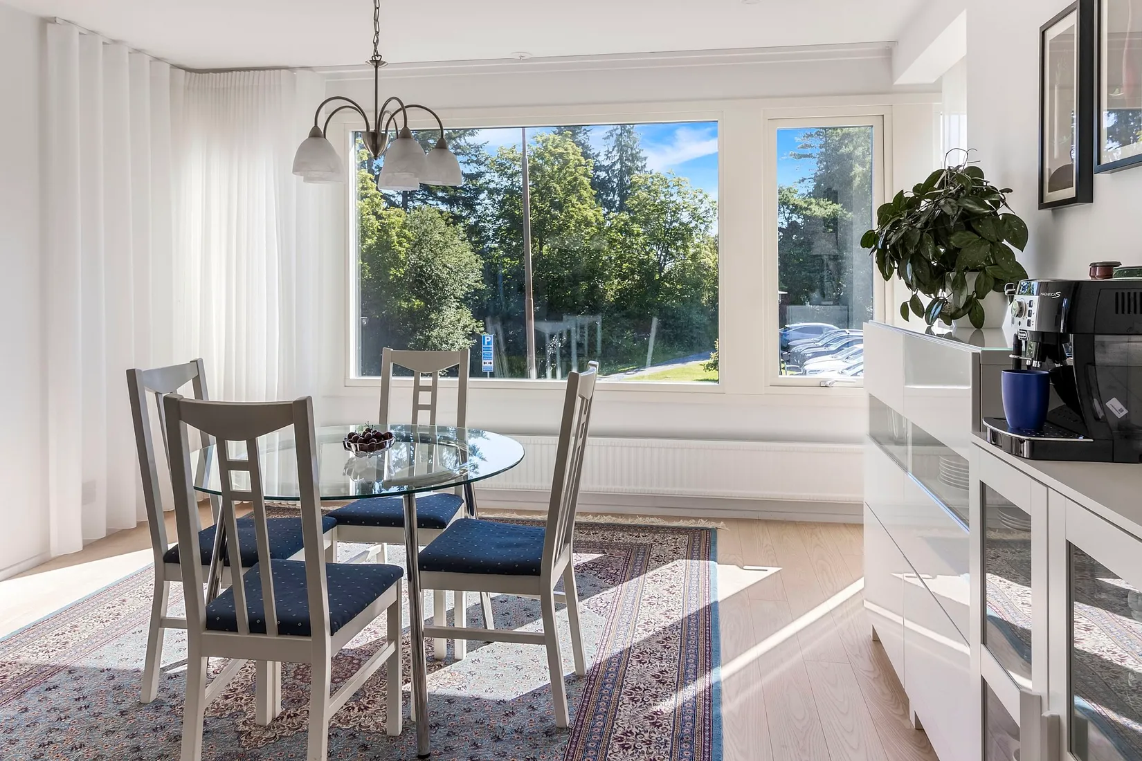 Villa, Drottninggatan 35B, Jakobsberg, Västerås