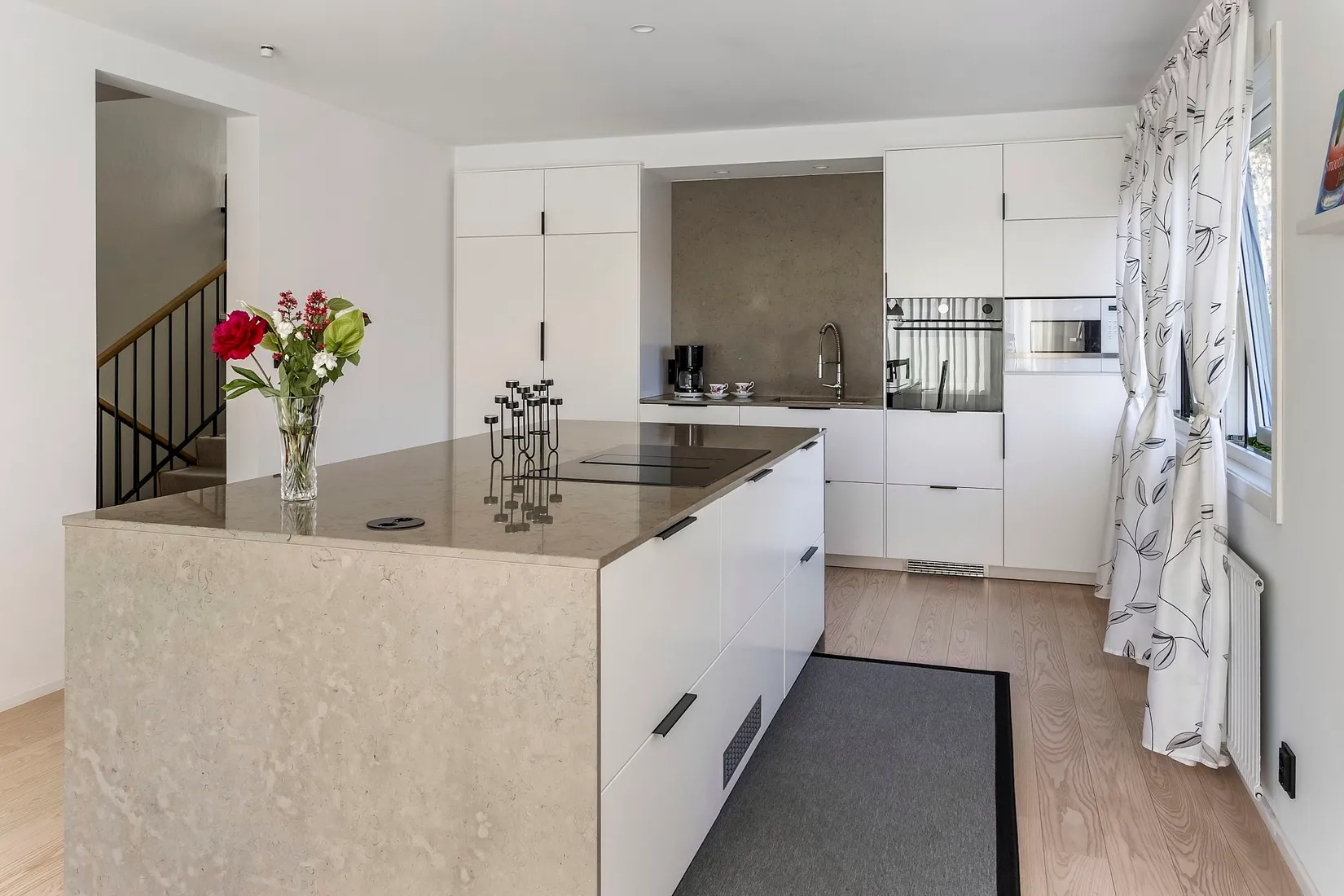 Villa, Drottninggatan 35B, Jakobsberg, Västerås