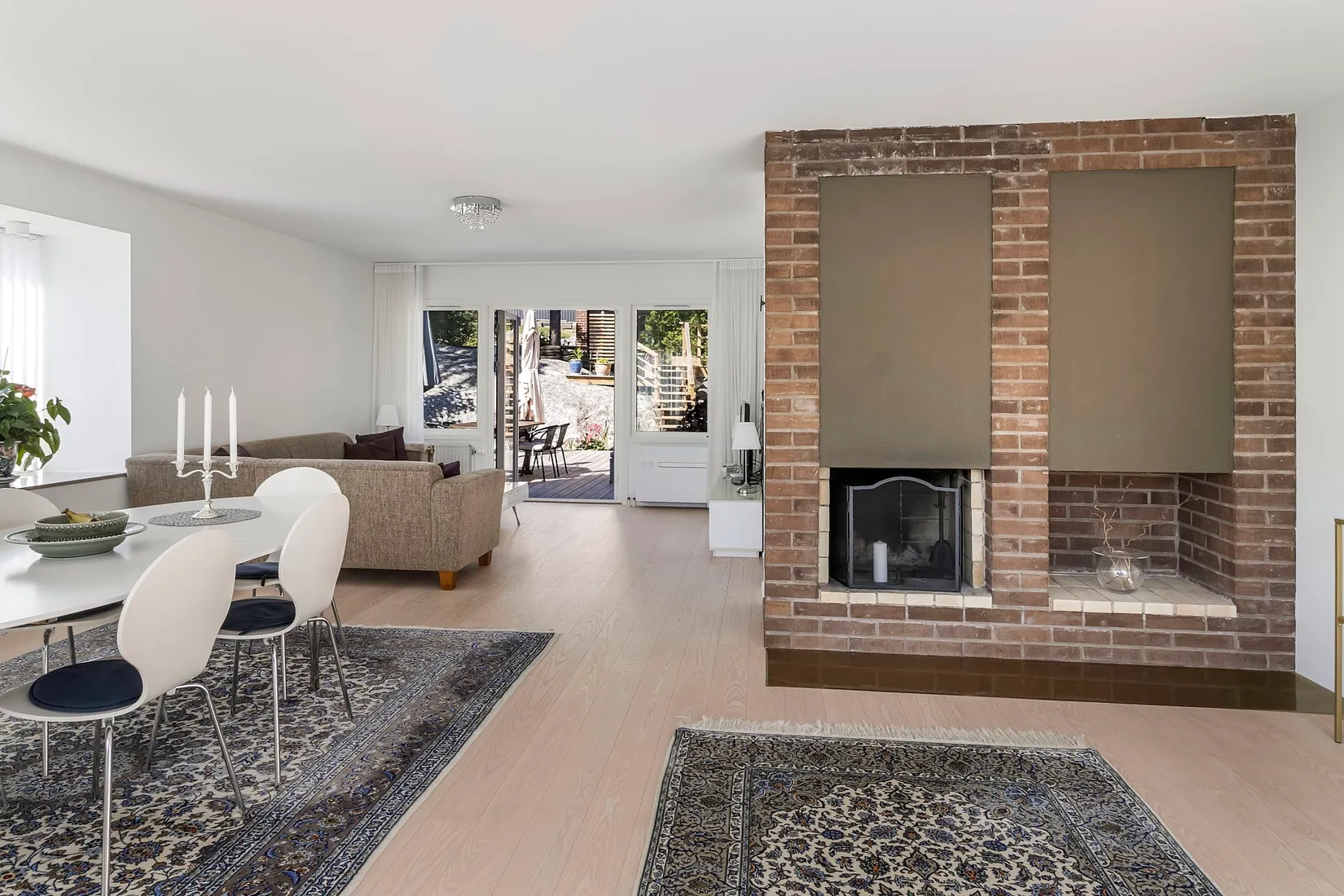 Villa, Drottninggatan 35B, Jakobsberg, Västerås