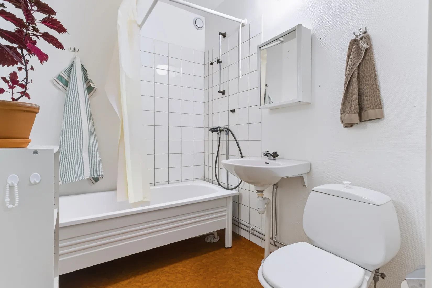 Radhus, Vespergränd 115, Norrviken, Sollentuna