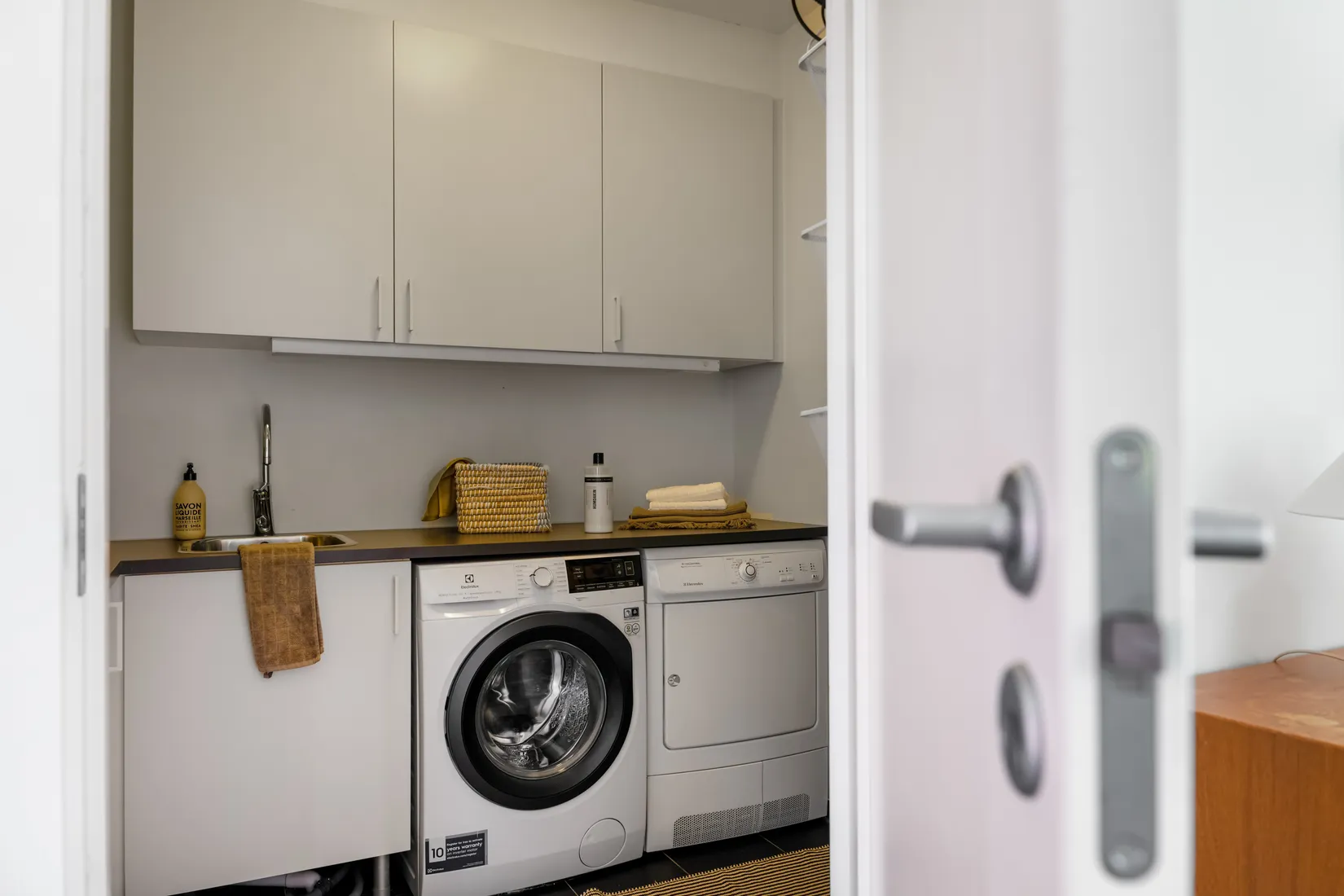 Radhus, Ida Charlottas väg 13, Mölnlycke - Centrum, Härryda