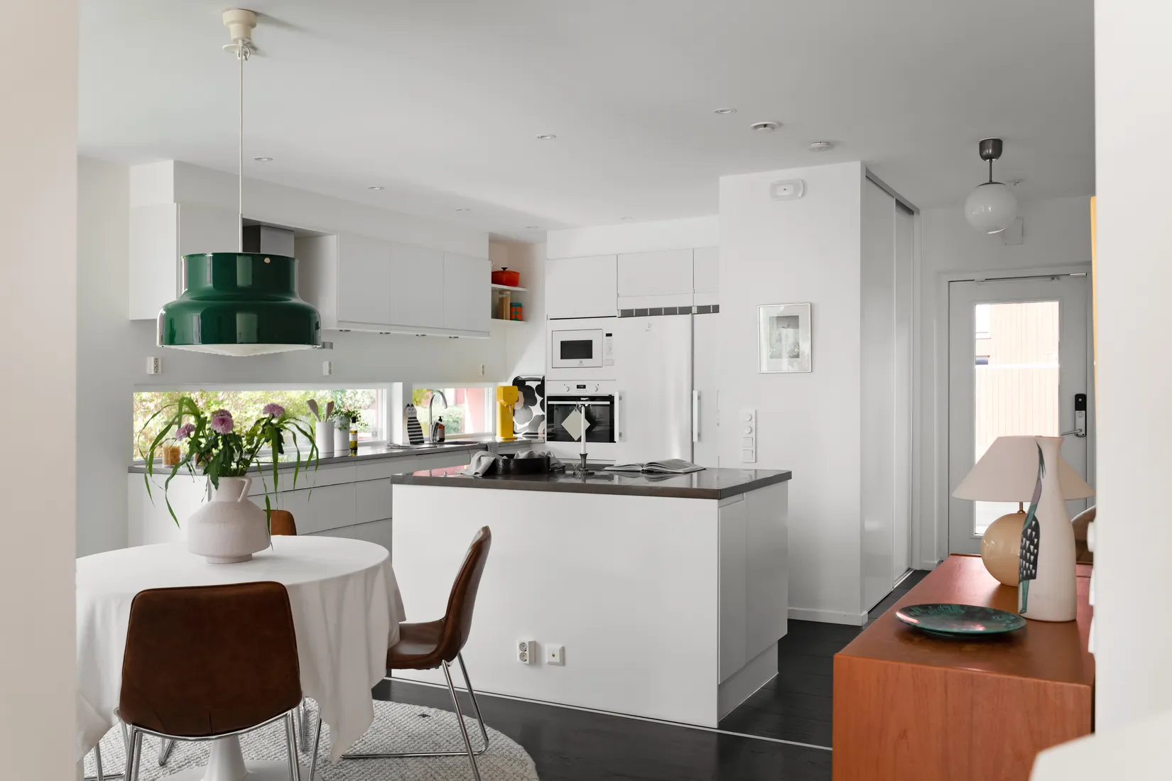 Radhus, Ida Charlottas väg 13, Mölnlycke - Centrum, Härryda
