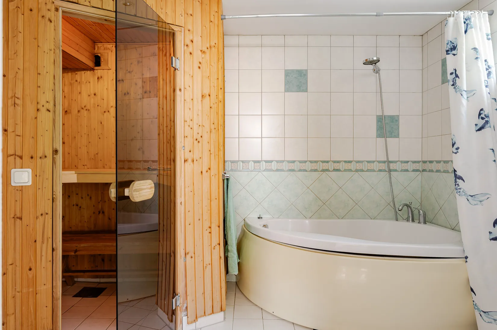 Villa, Tröskverksvägen 24, Älvsjö - Långbro, Stockholm