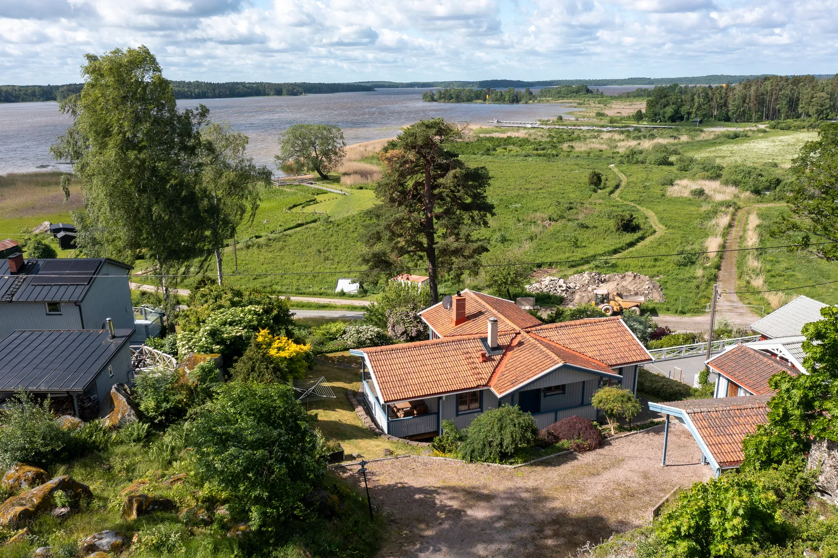 Villa, Lybecks strandväg 17, Harkie, Västerås