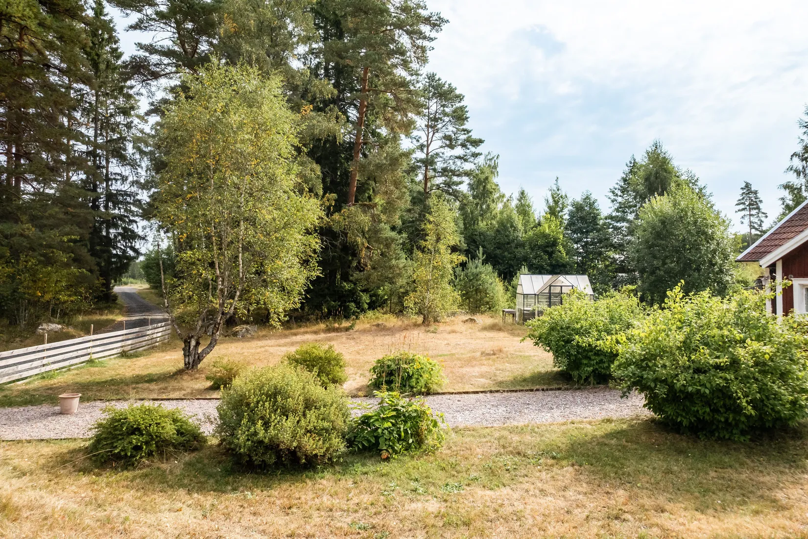 Villa, Jordbron 2, Lantligt, Katrineholm